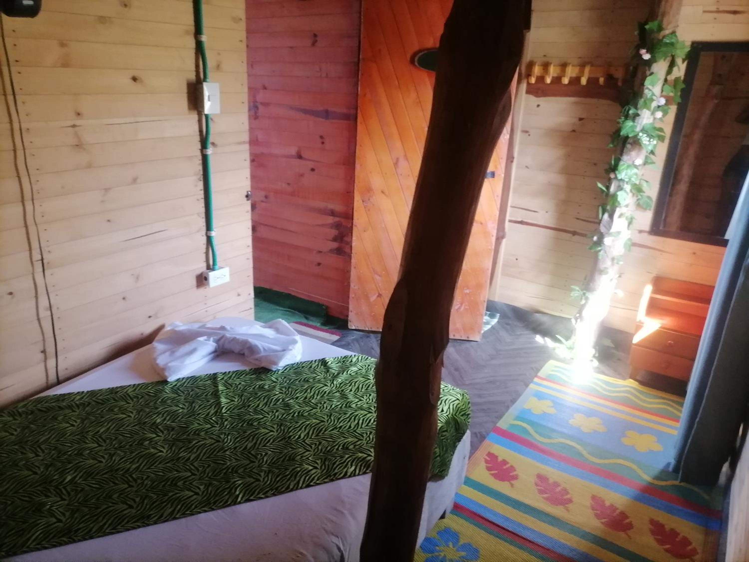 Budget Double Room photo 3