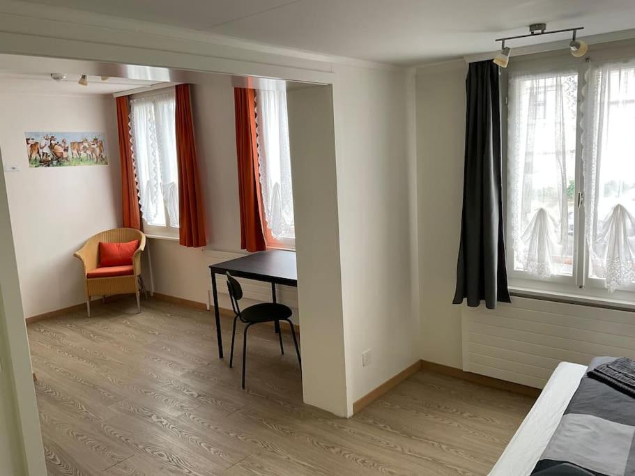 Single Room photo 1