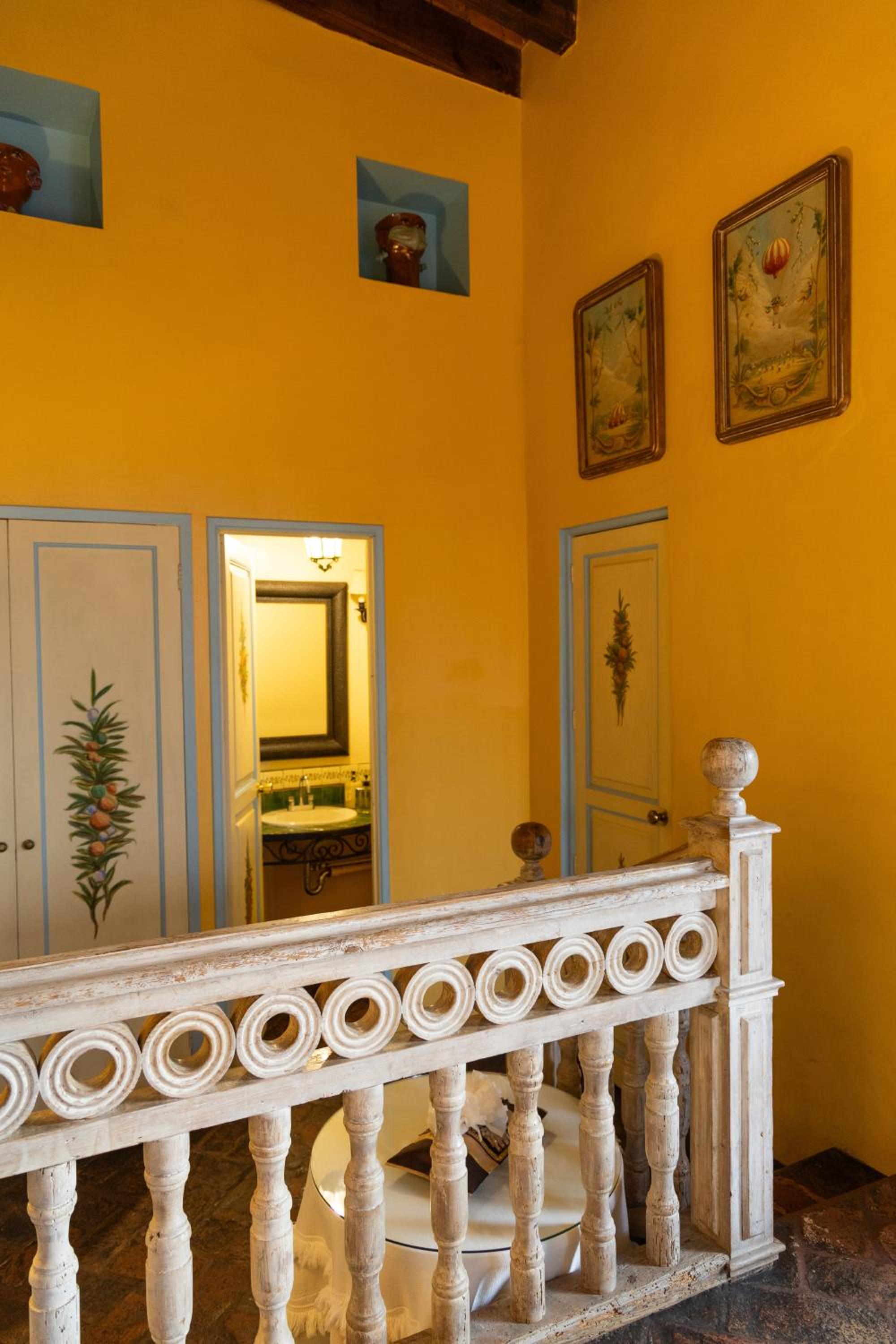 Double or Twin Room - Photo 3