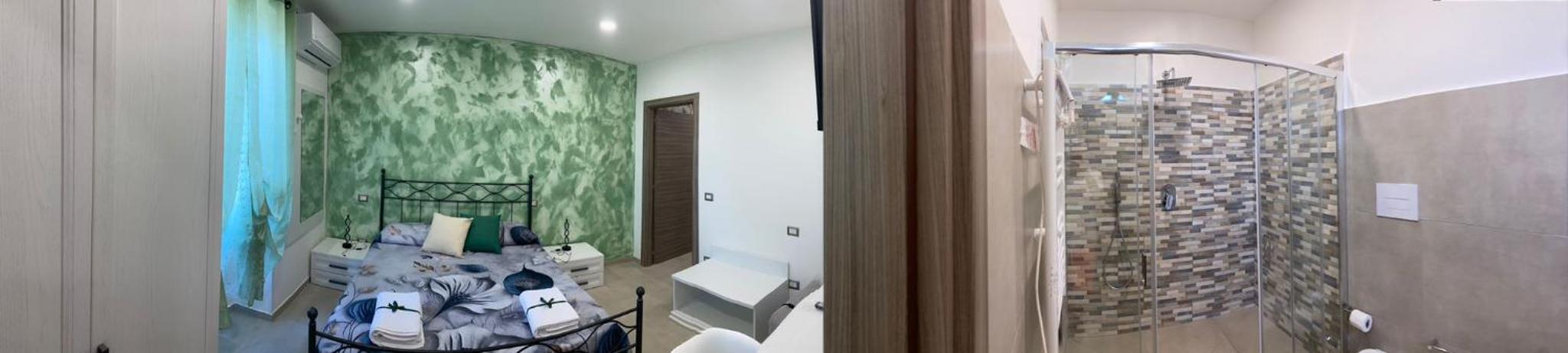 Large Double Room photo 3