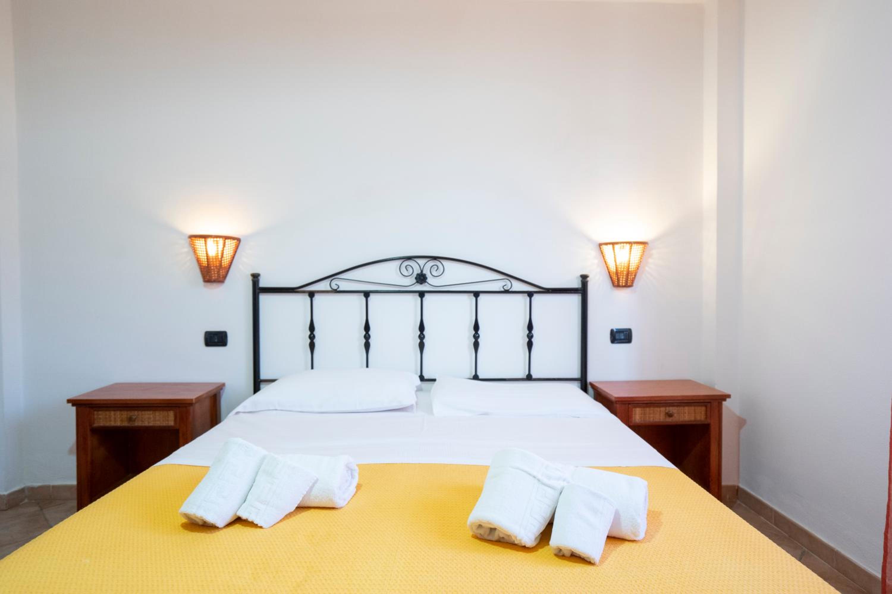 Two-Bedroom Apartment with Garden View