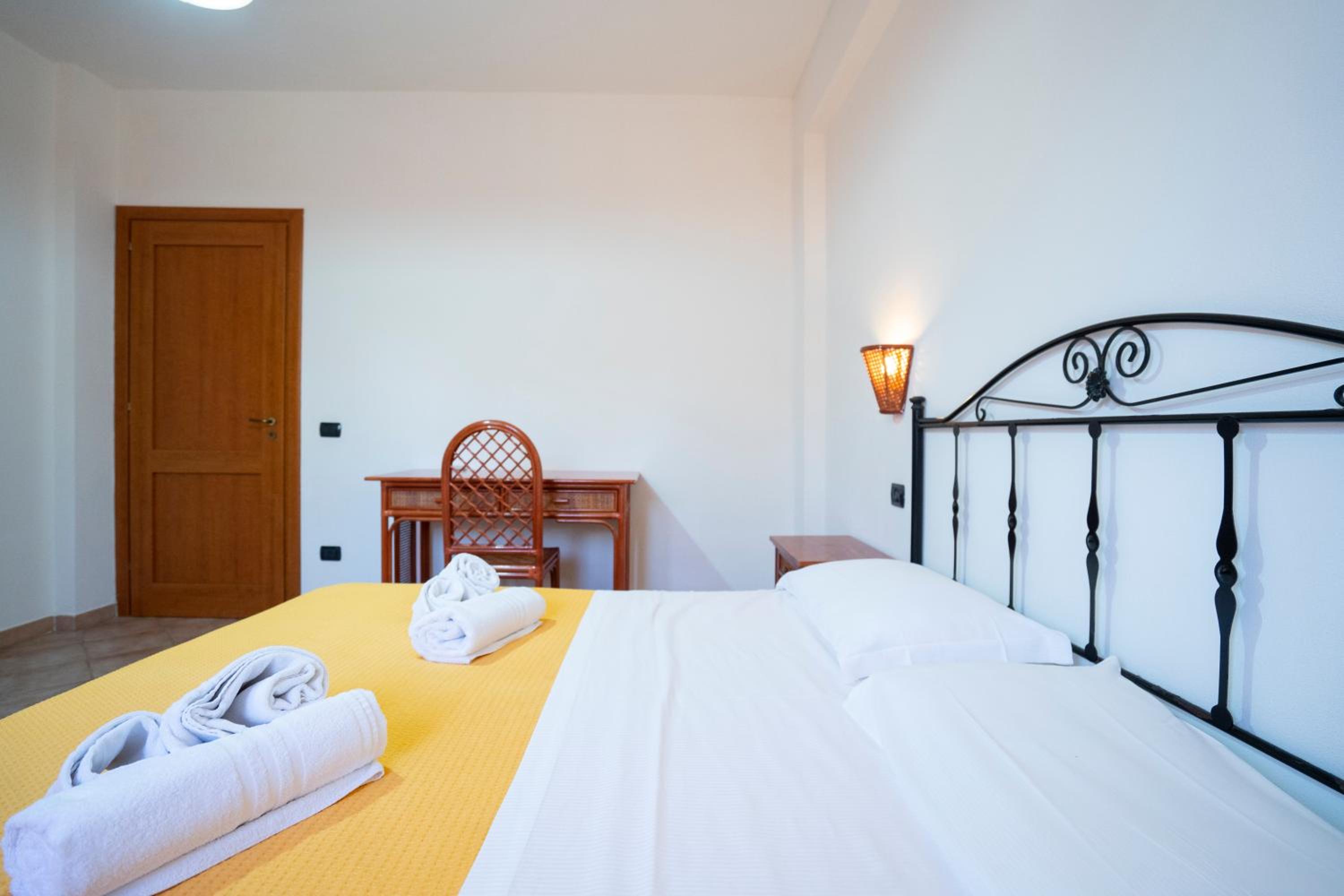 Two-Bedroom Apartment with Partial Ocean View