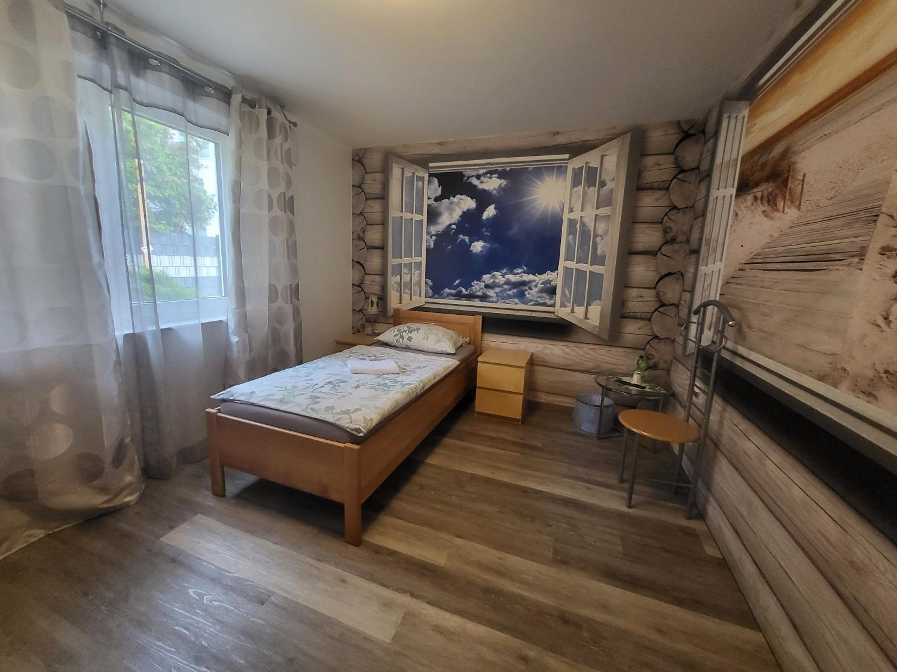 Large Single Room