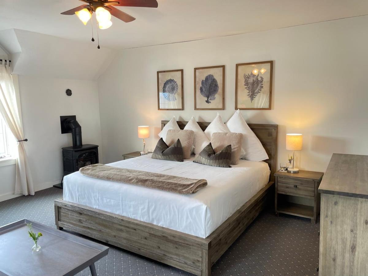 King Suite with Sea View photo 1