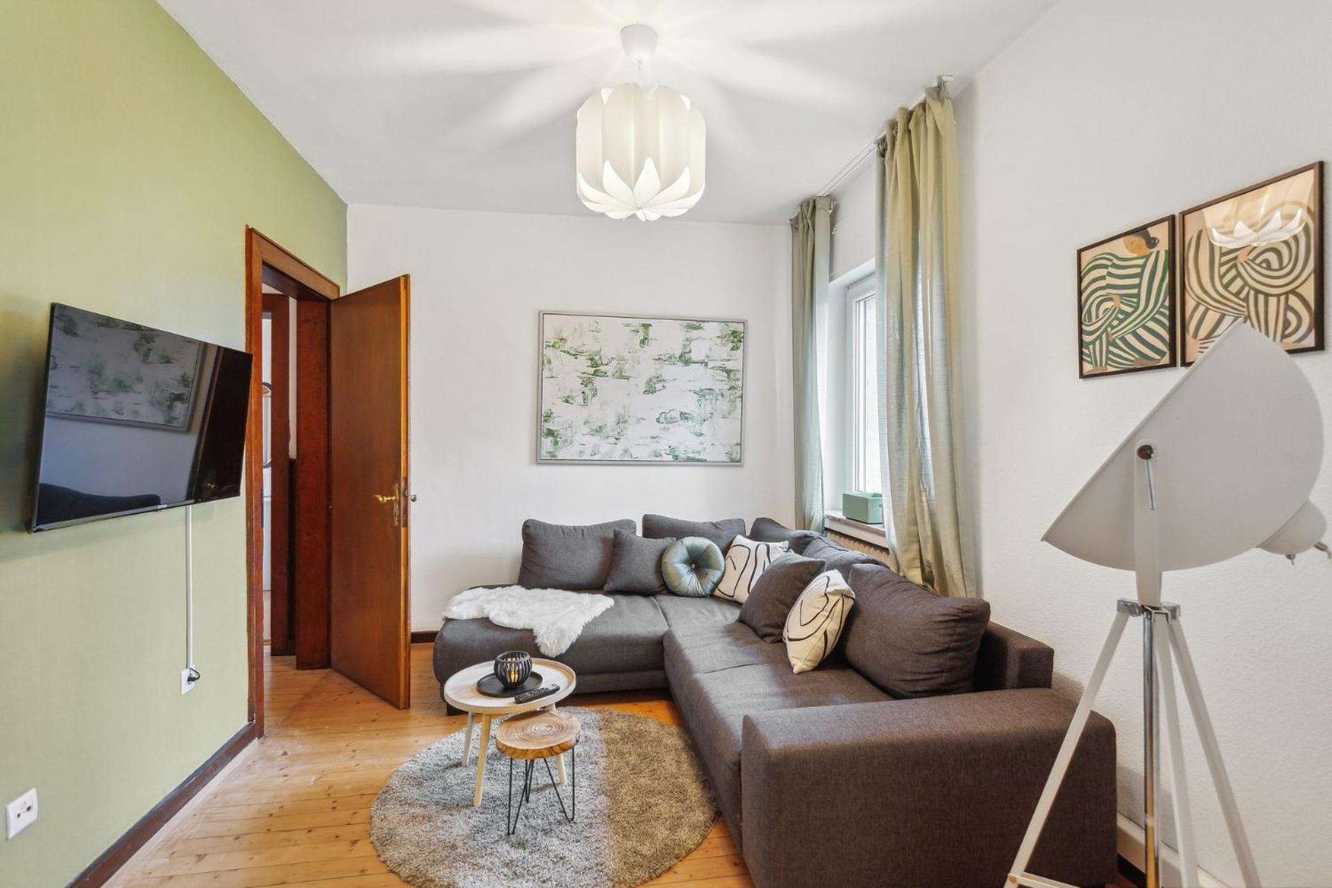 Three-Bedroom Apartment photo 1