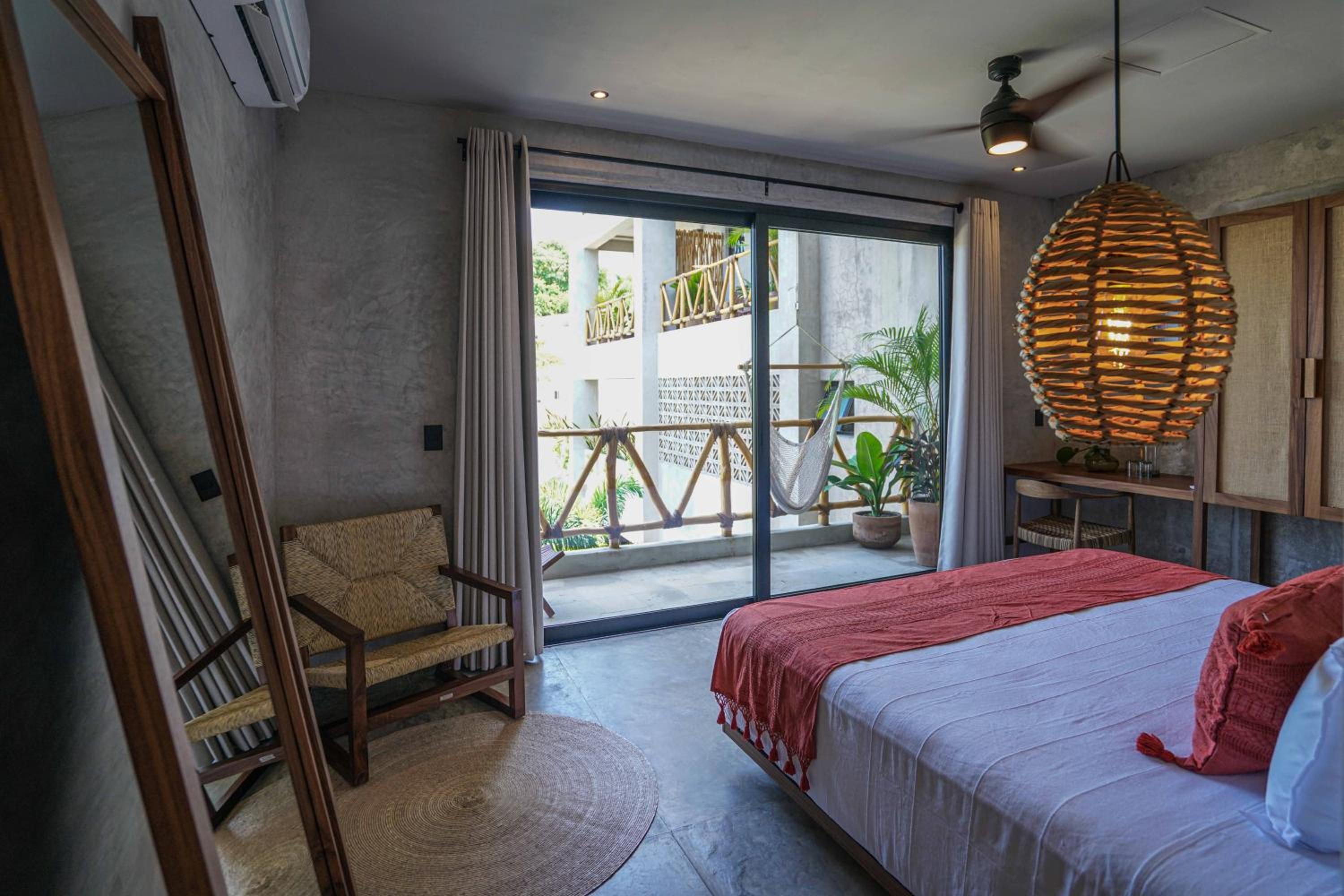 Quarto Duplo de Luxo com Vista Lateral para o Mar