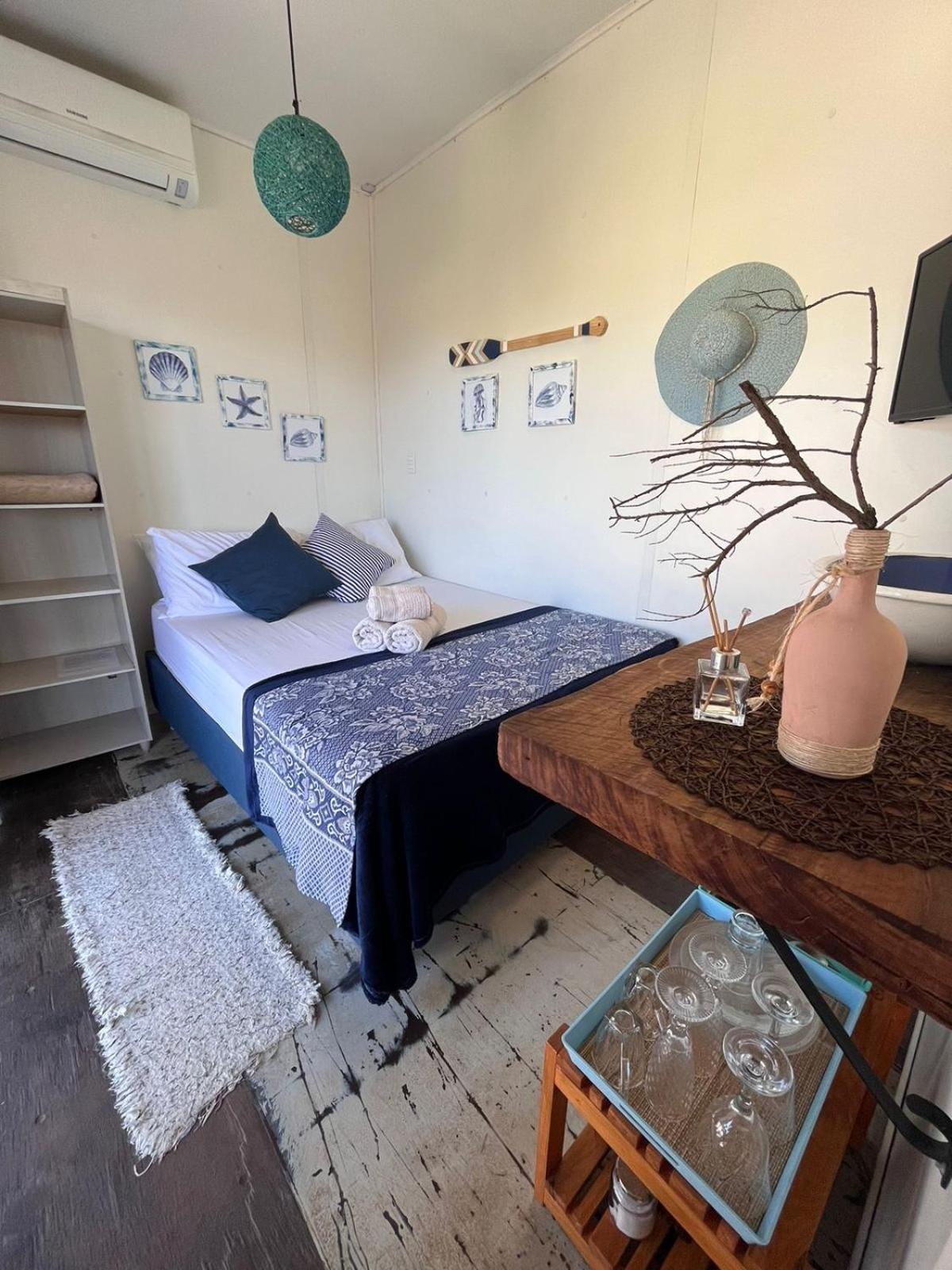 One-Bedroom House photo 1