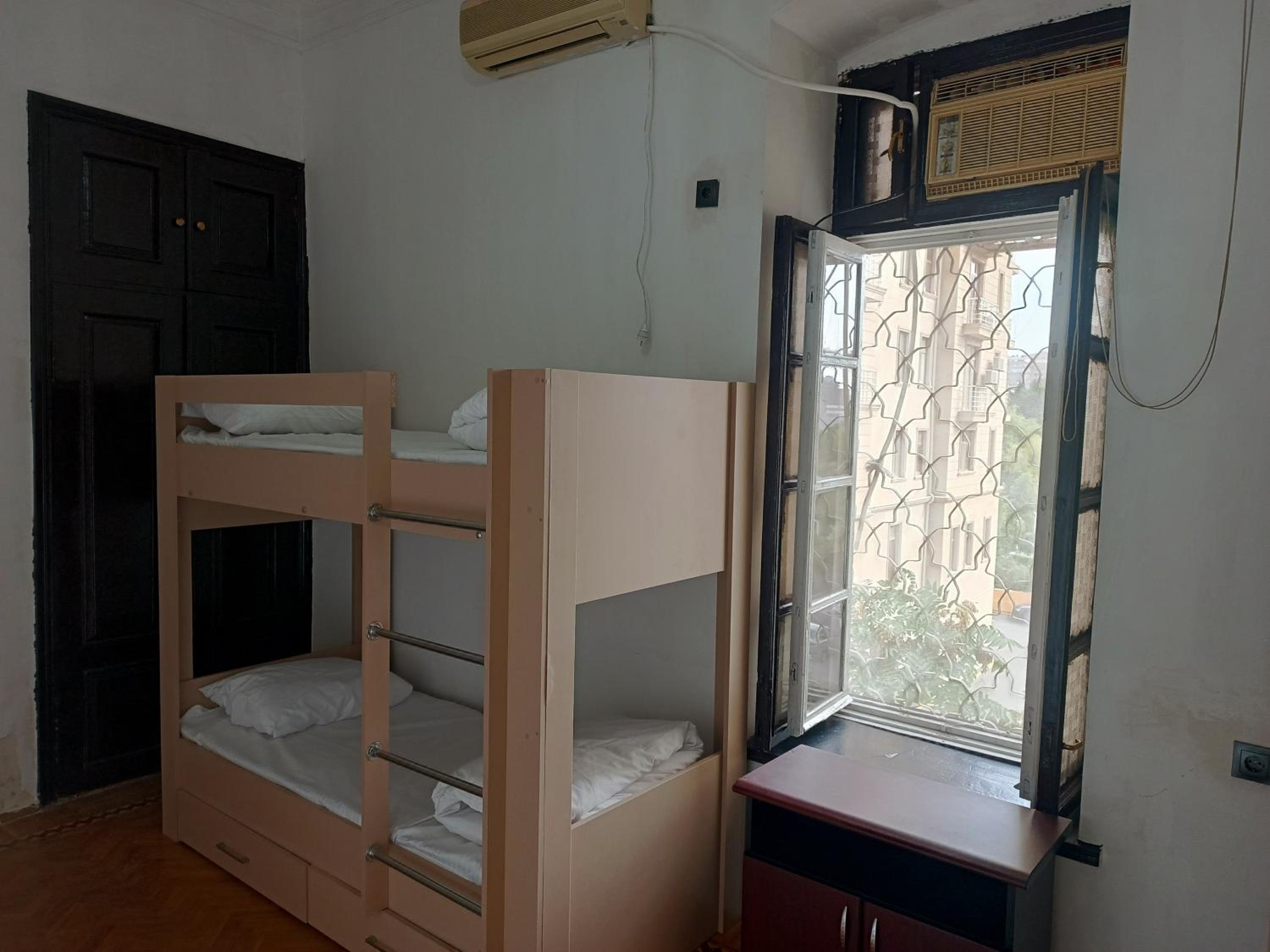 4-Bed Female Dormitory Room photo 3