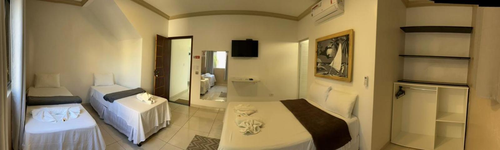 Quadruple Room - Photo 8