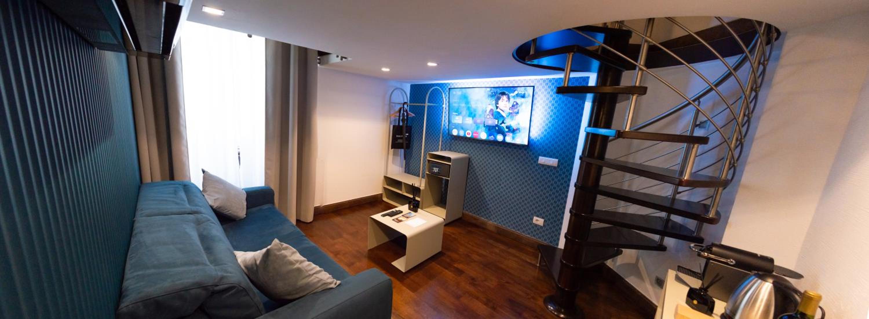 Junior Suite - Split Level