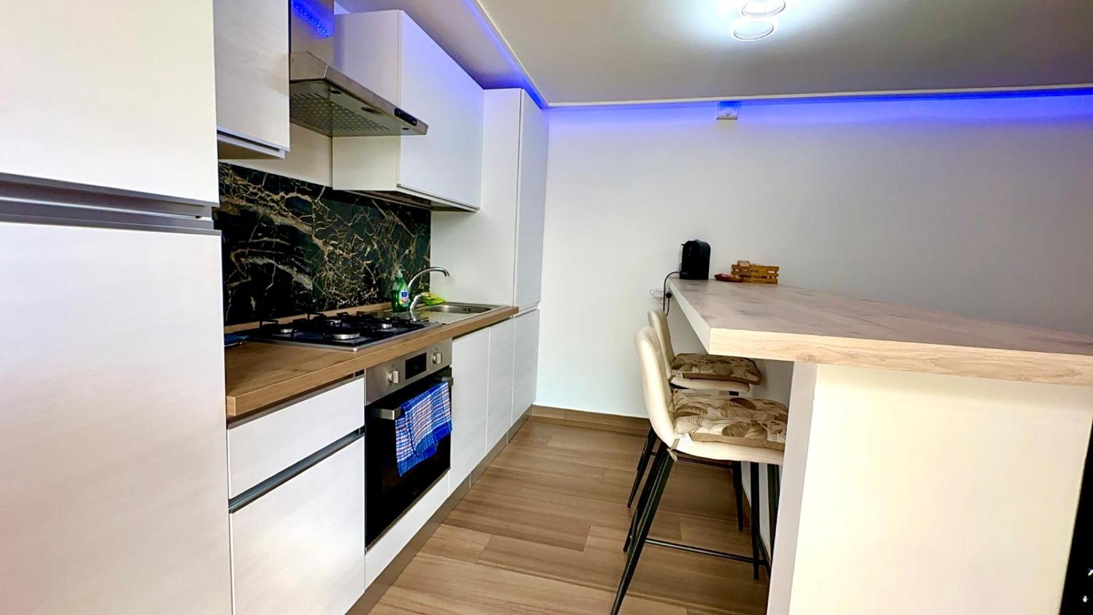 One-Bedroom House photo 3
