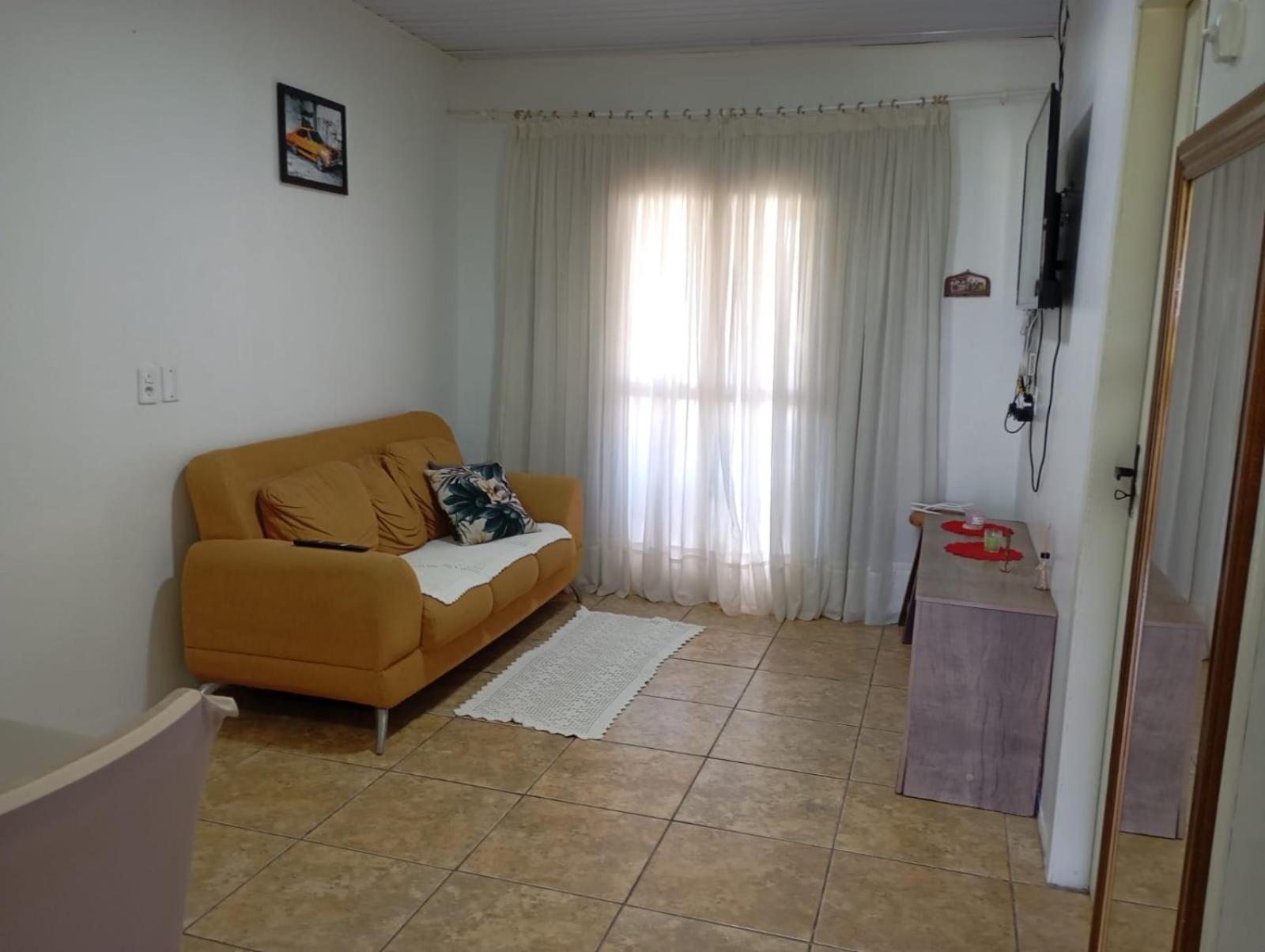Two-Bedroom House photo 3