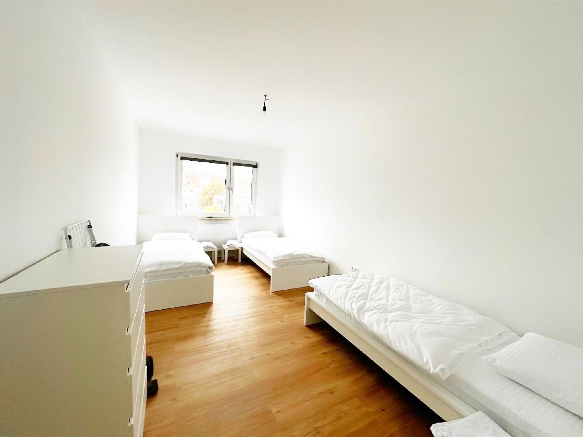 One-Bedroom Apartment photo 1