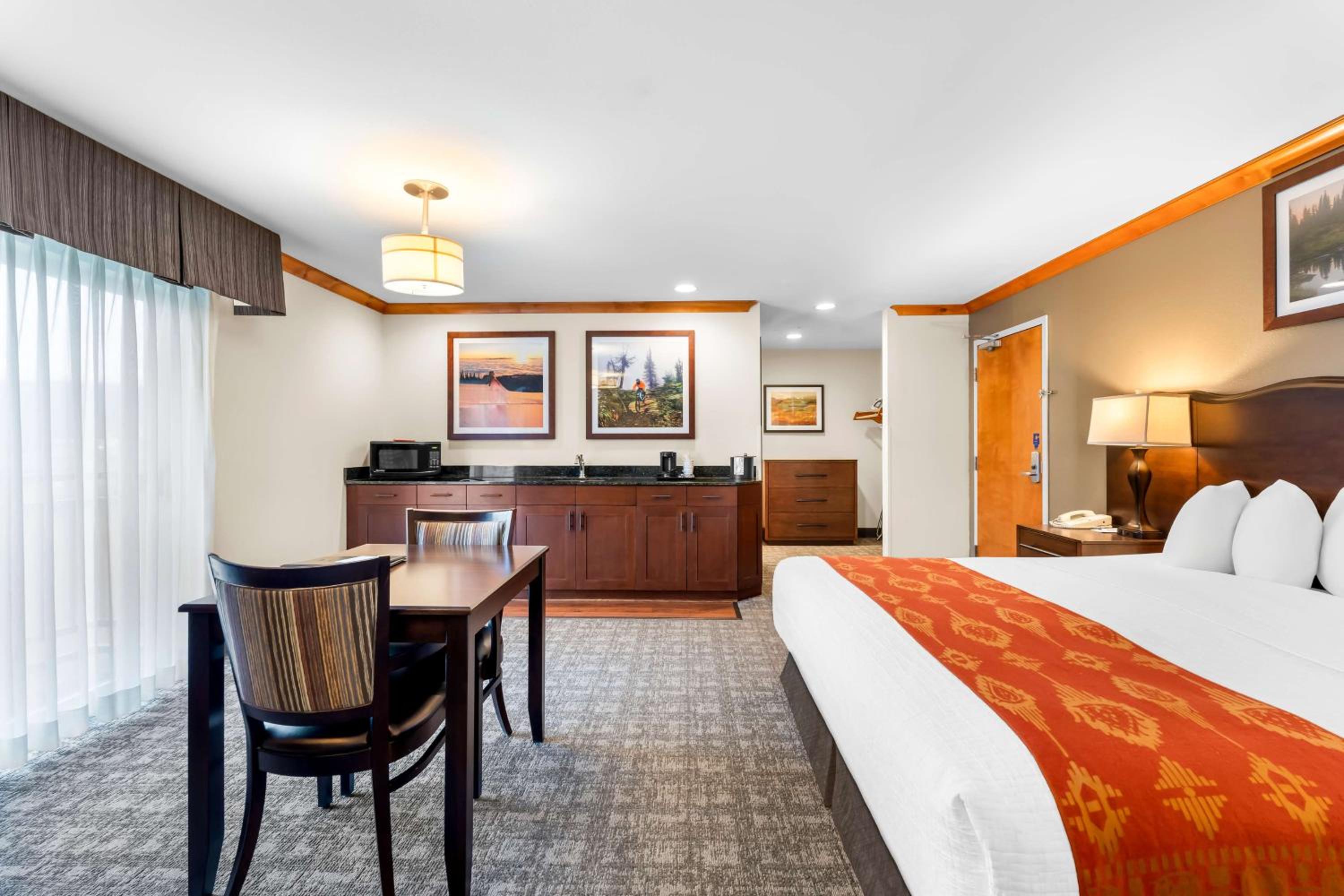 King Suite with Balcony