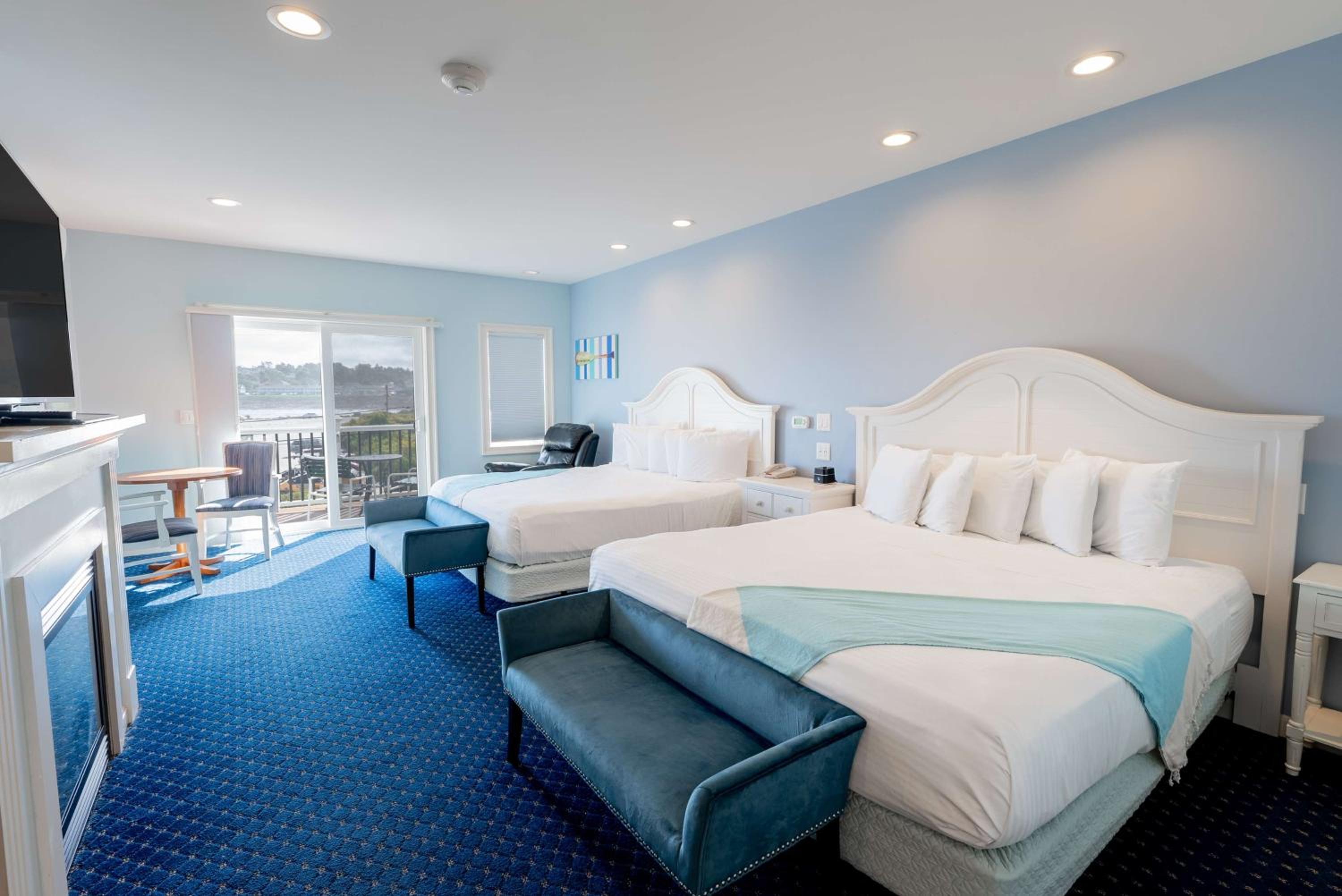 Beach Street - Two King Beds photo 1