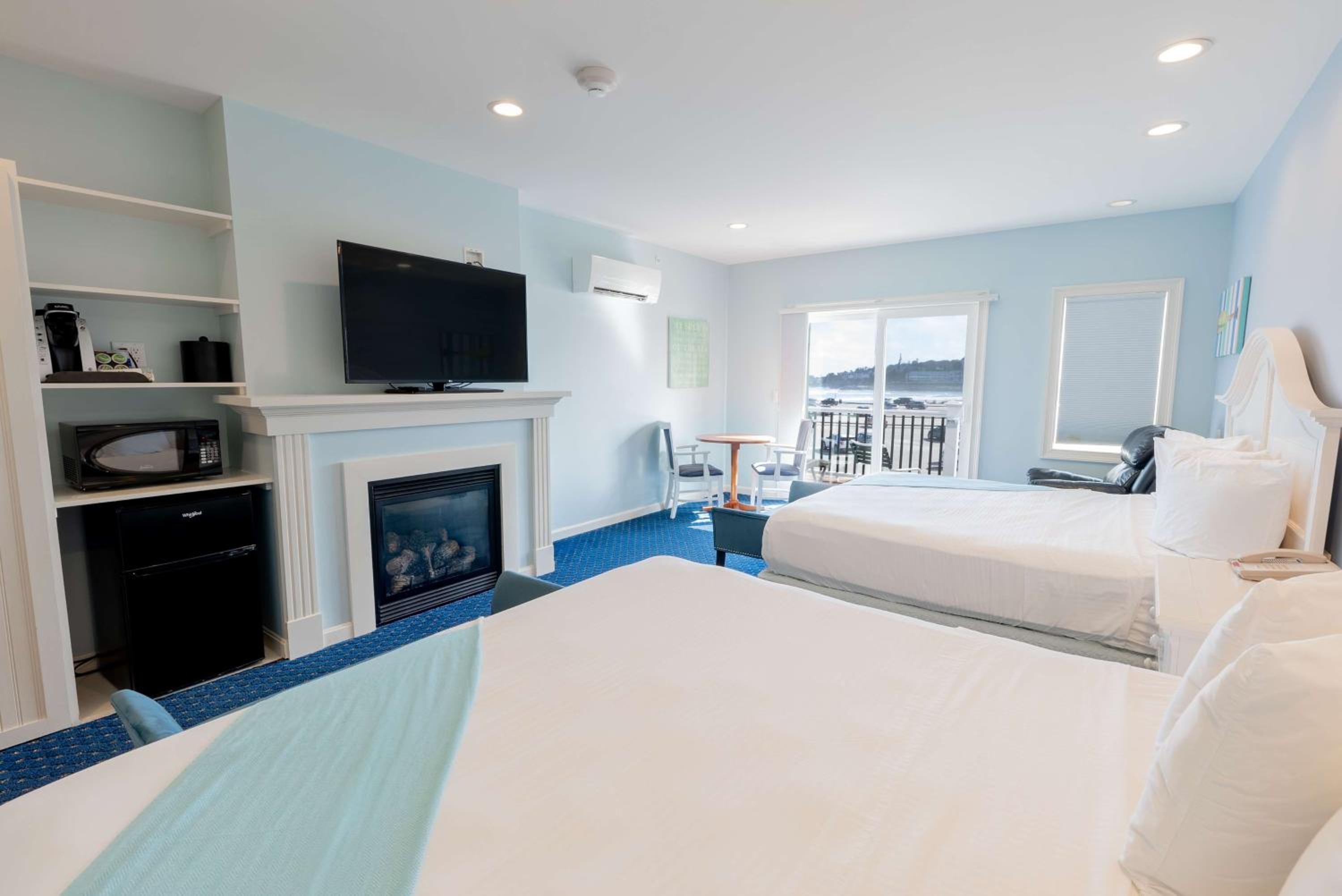 Beach Street - Two King Beds photo 2