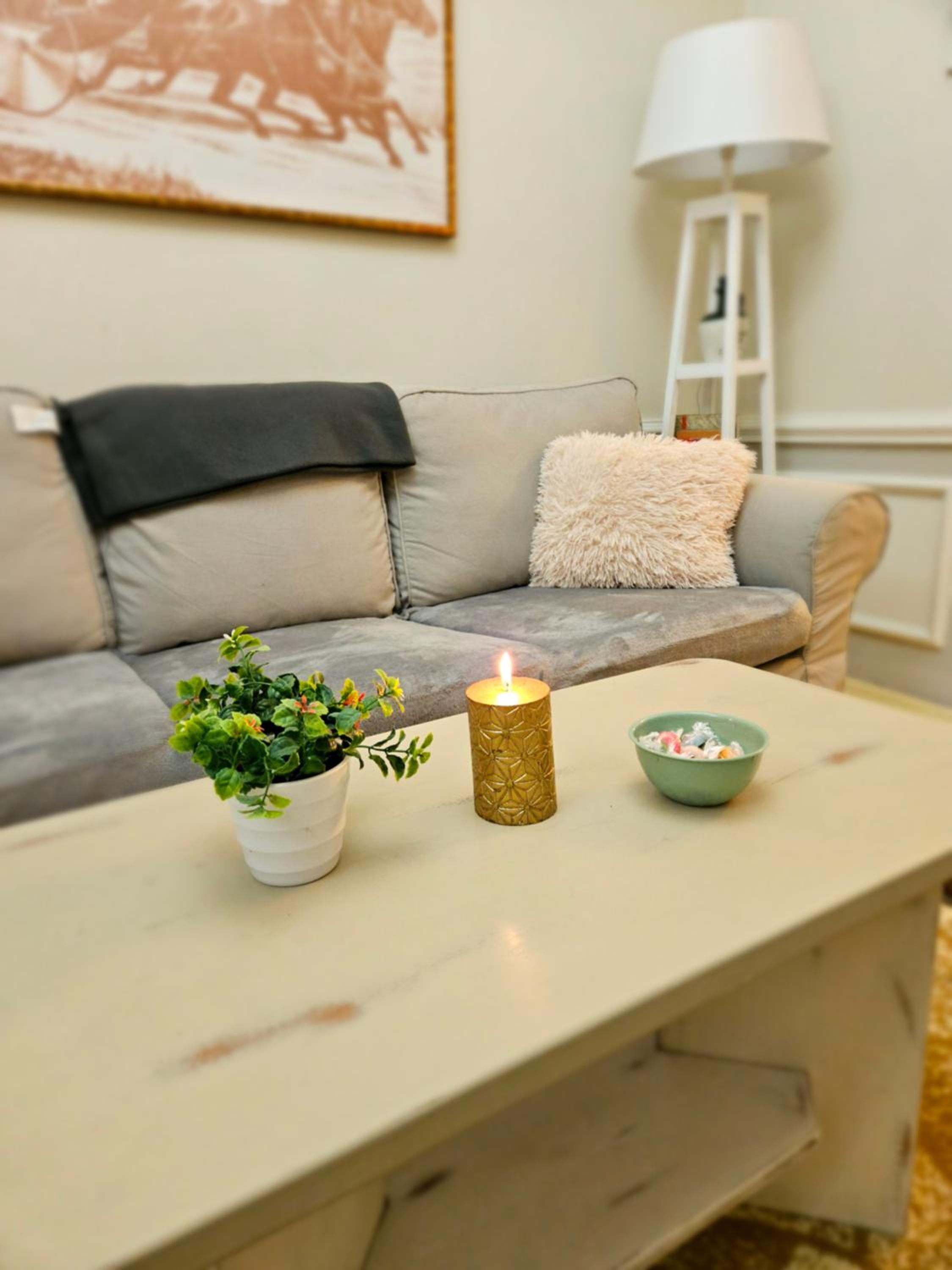 One-Bedroom Apartment - Photo 34