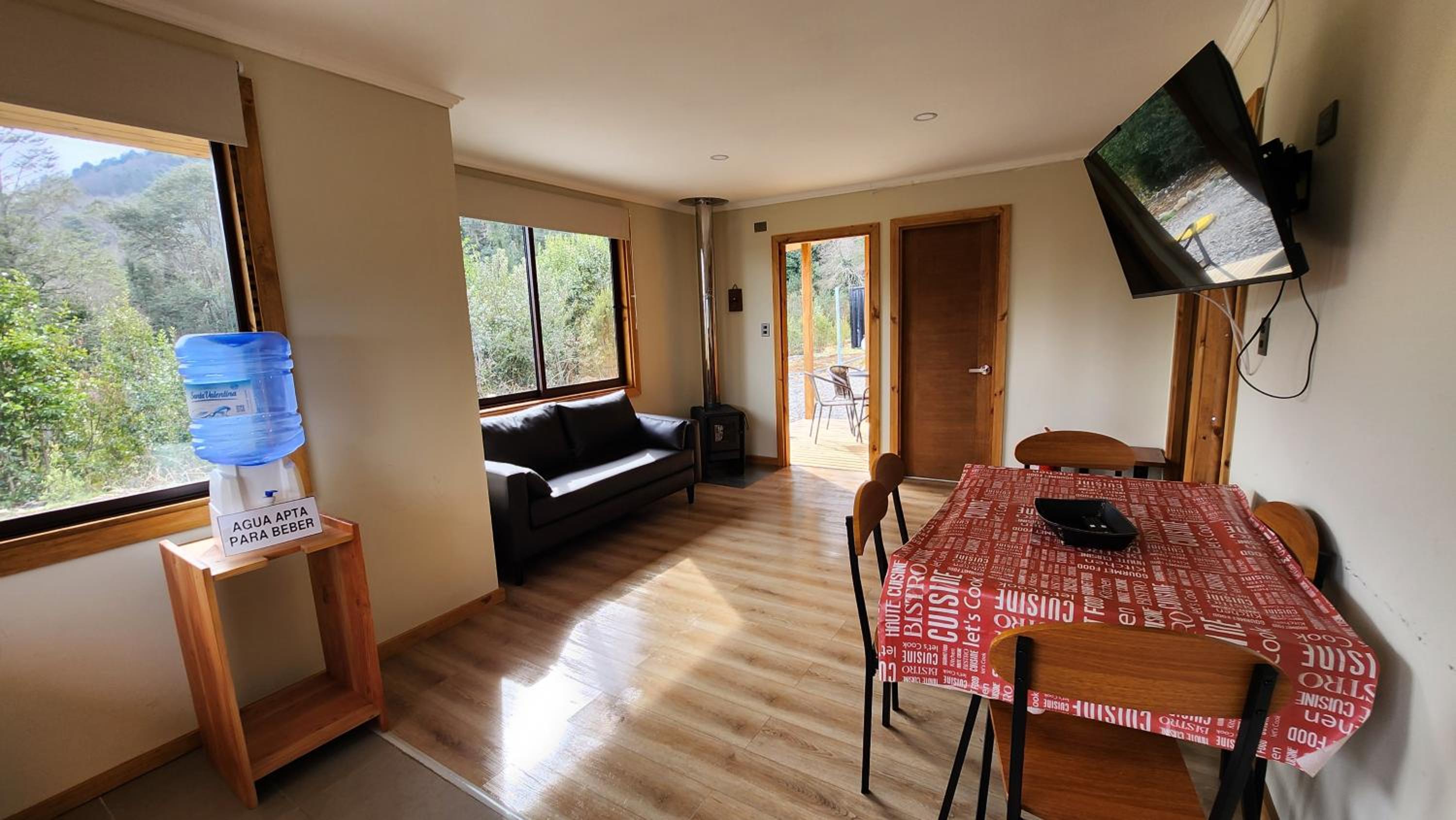 Two-Bedroom House photo 3