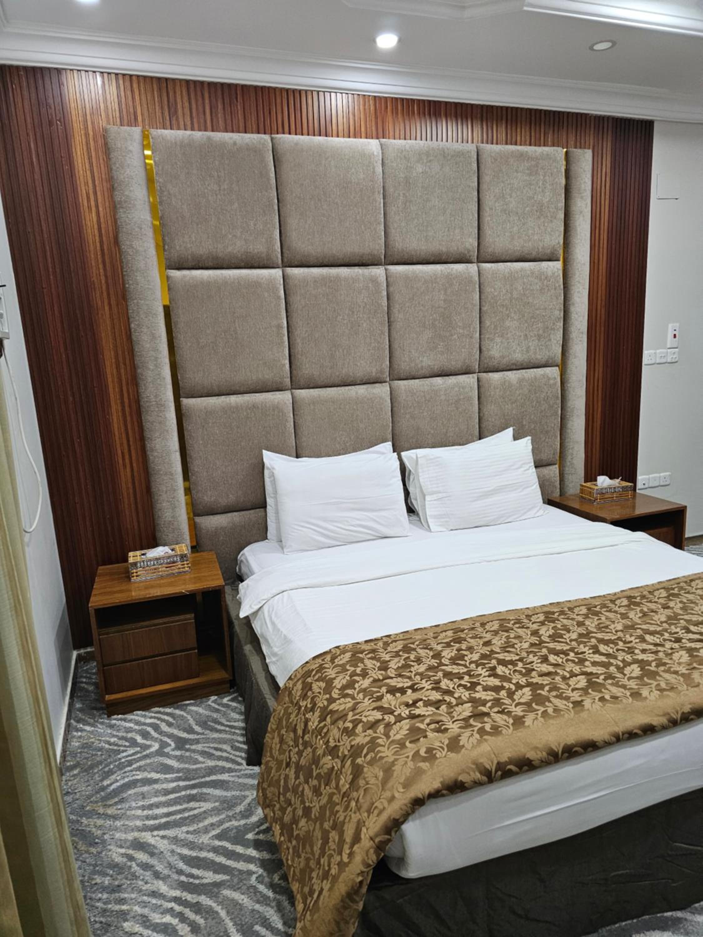 Standard Suite photo 2