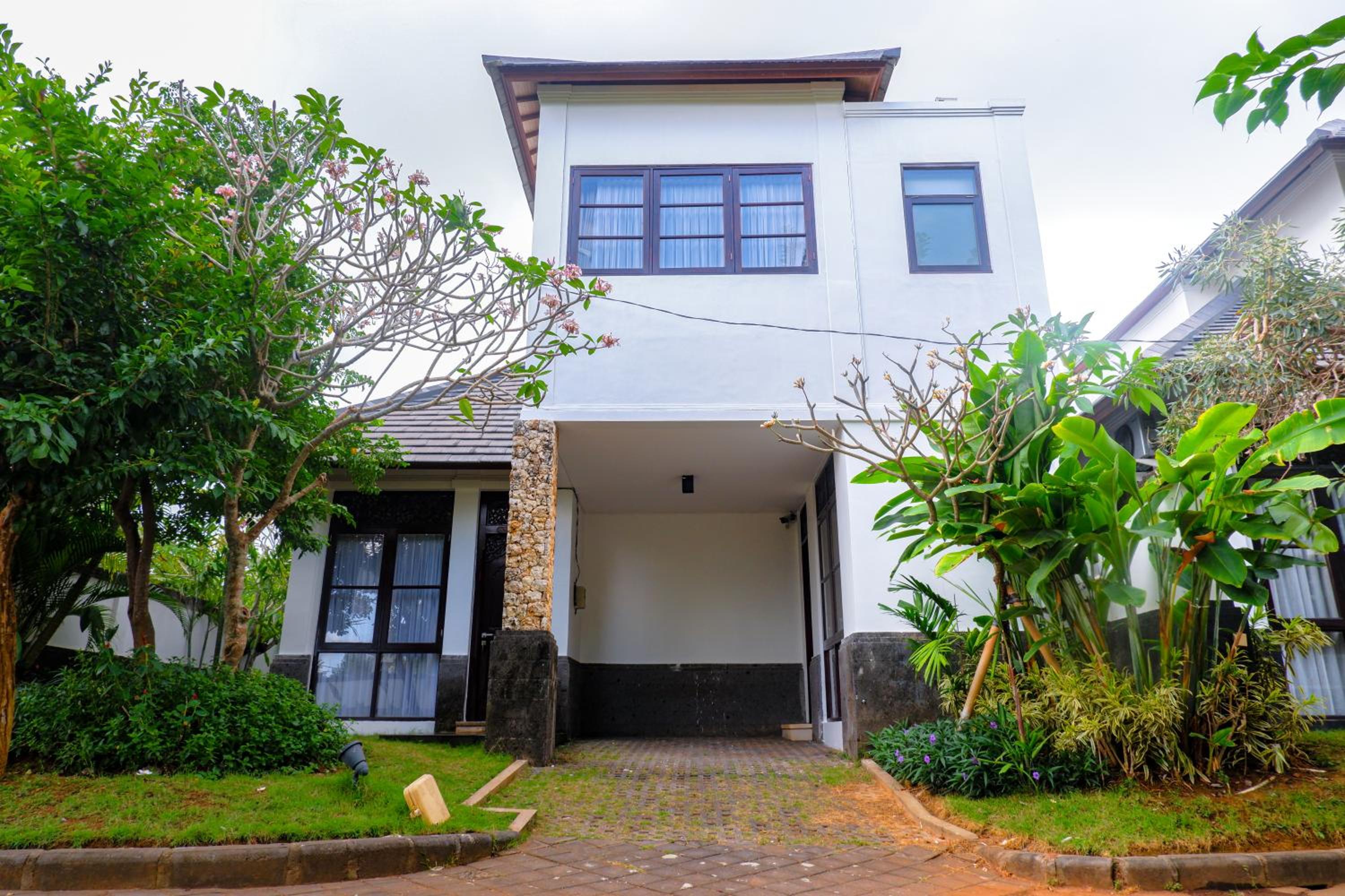 Two-Bedroom Villa - Photo 4