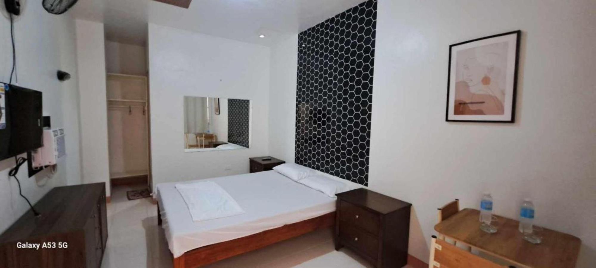 Deluxe Double Room - Photo 1
