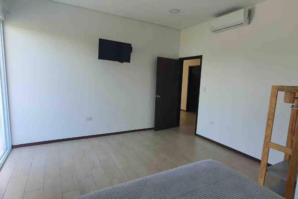 Villa photo 2
