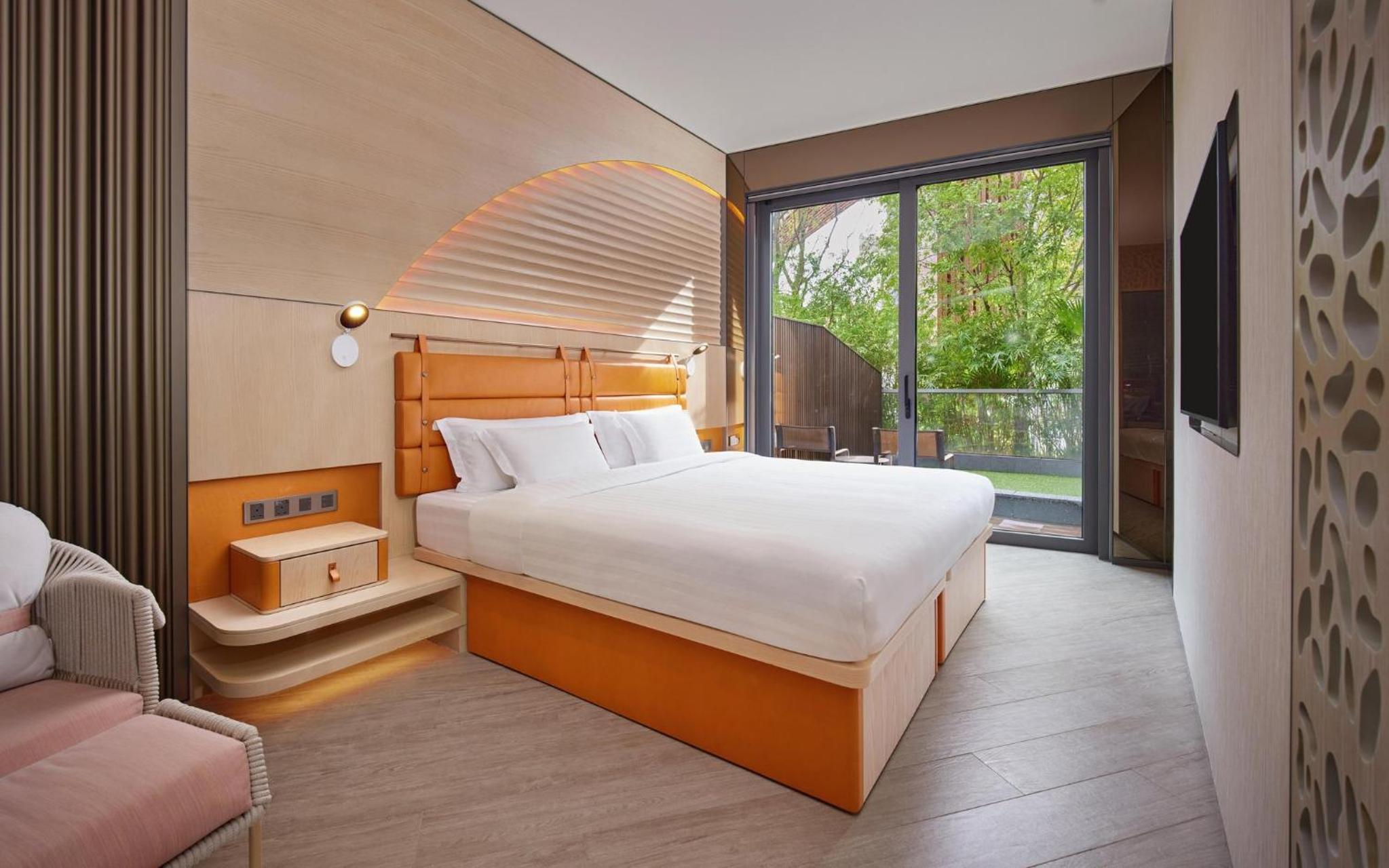 Premium King Room with Terrace Access