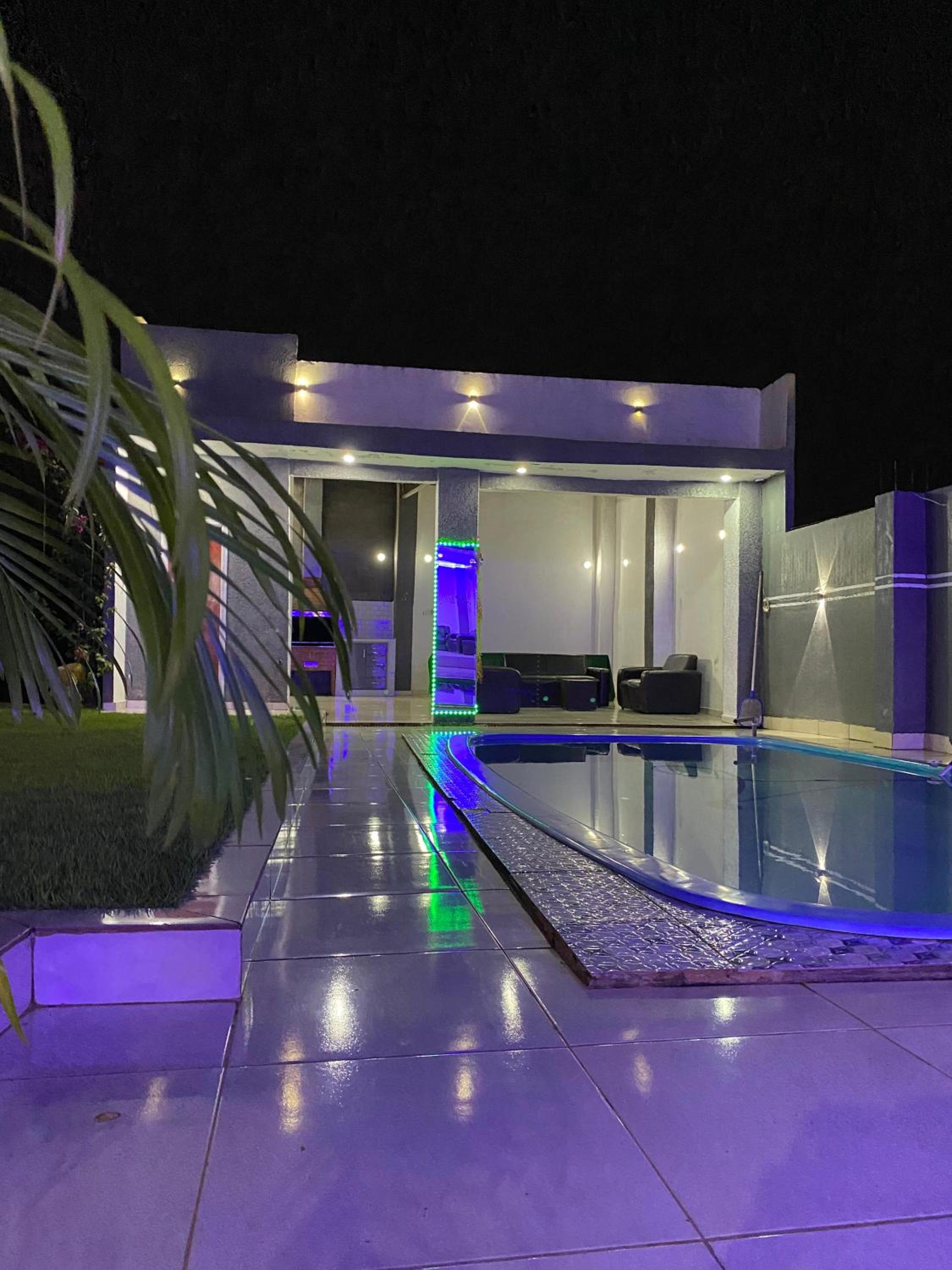One-Bedroom House photo 2
