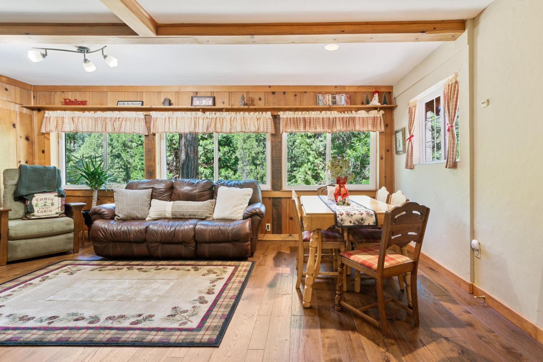 Chalet photo 2