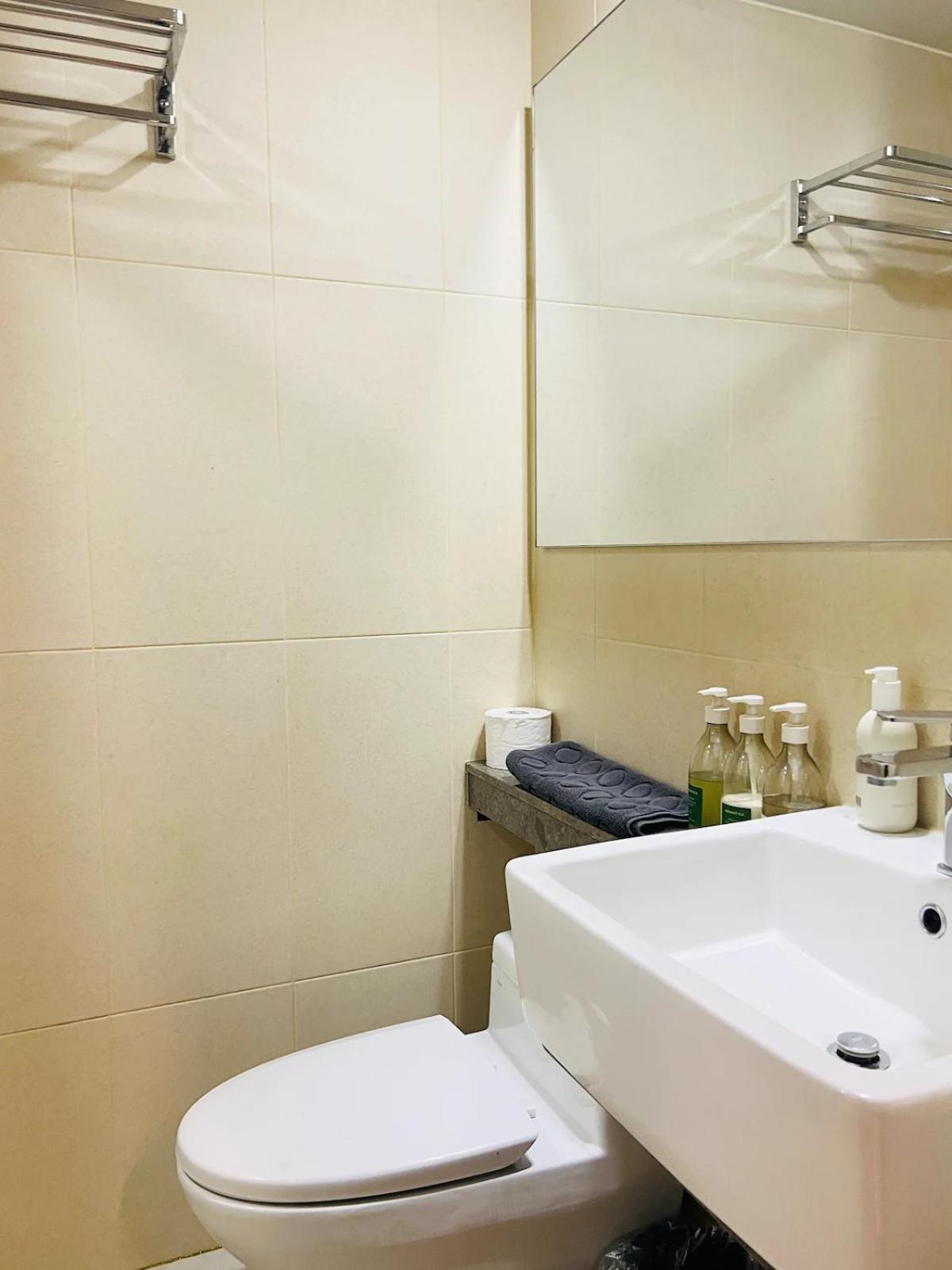 Triple Room with Private Bathroom