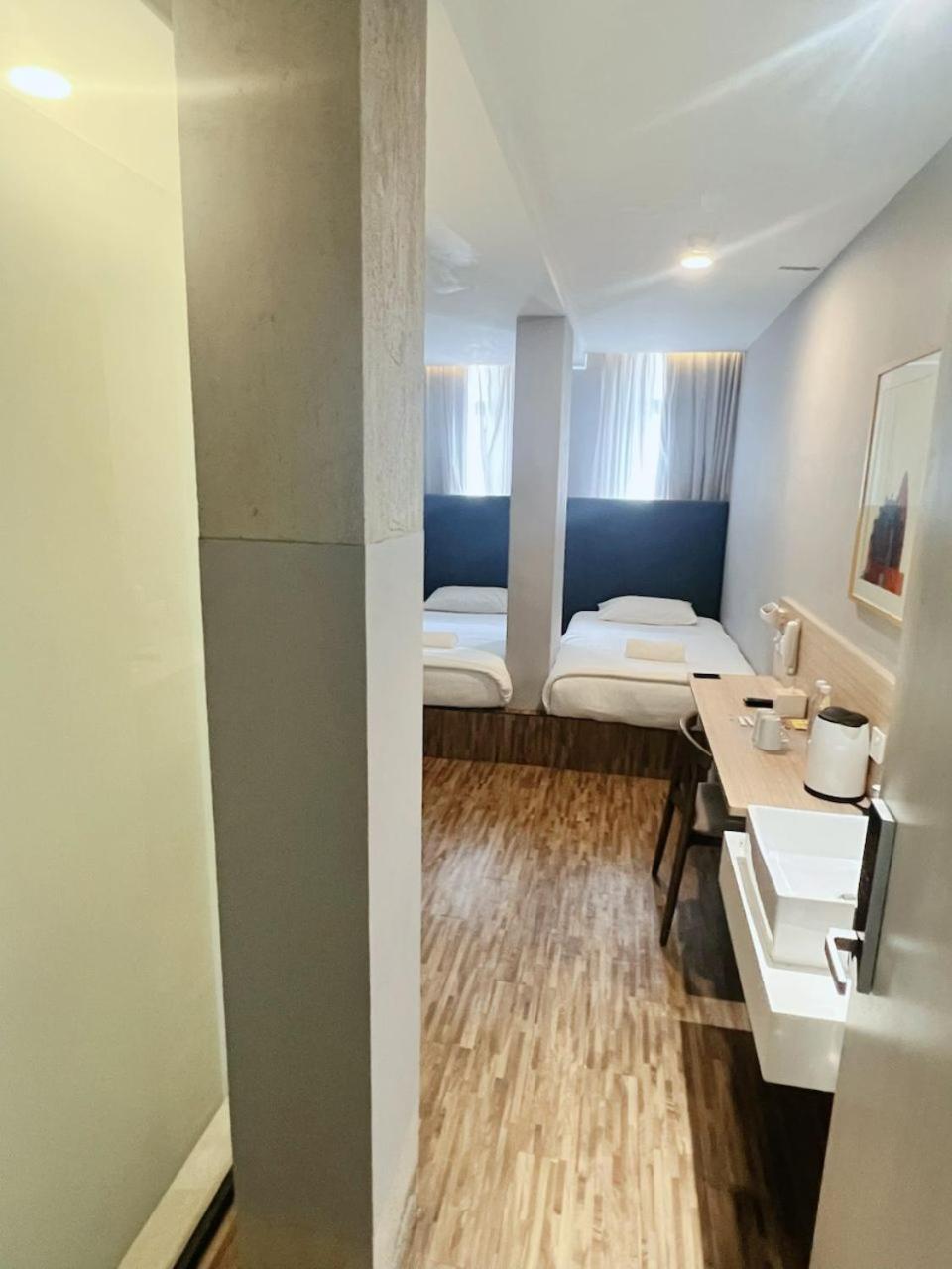 Budget Twin Room - Photo 1