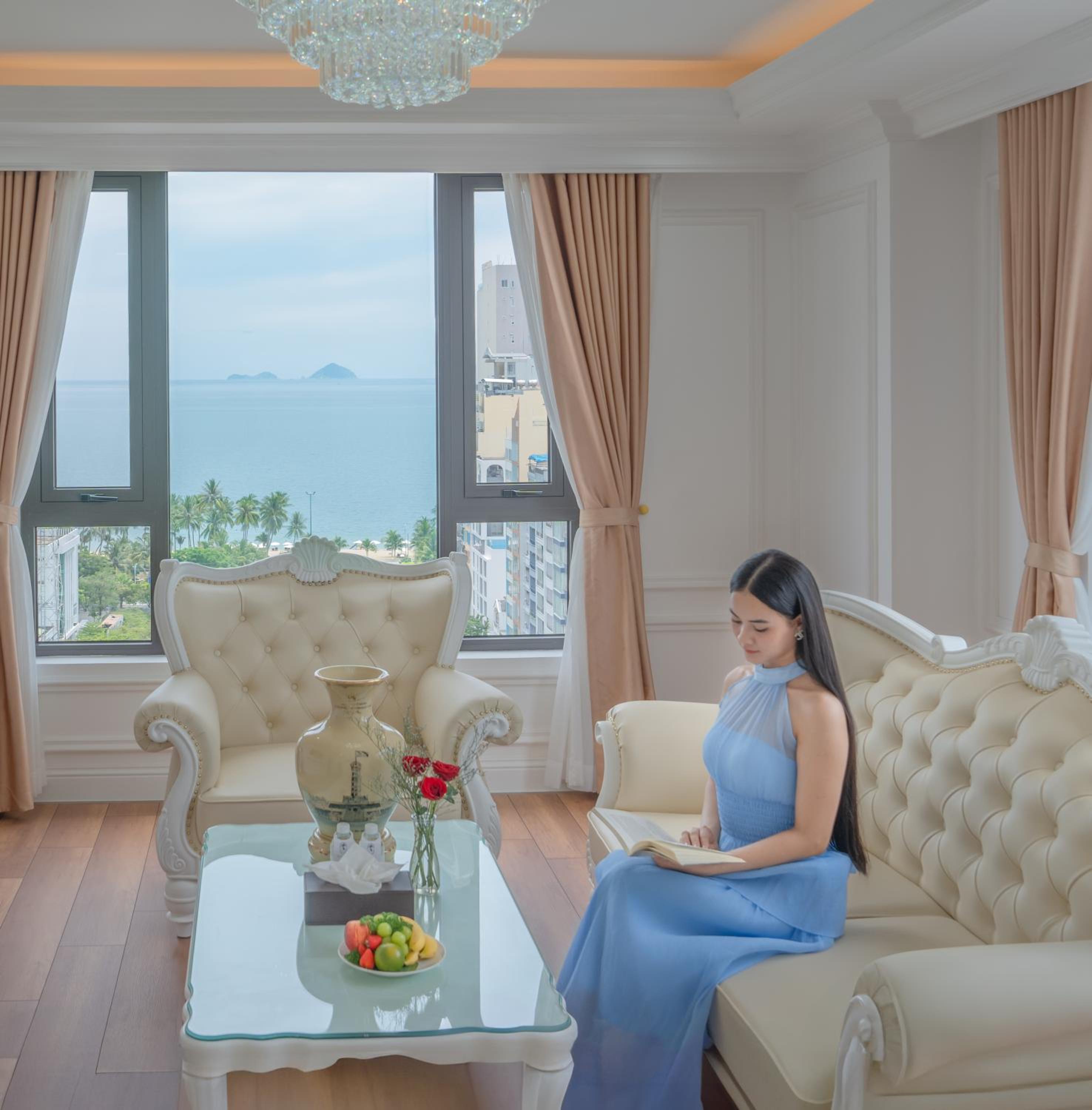 Suite with Sea View - Photo 5