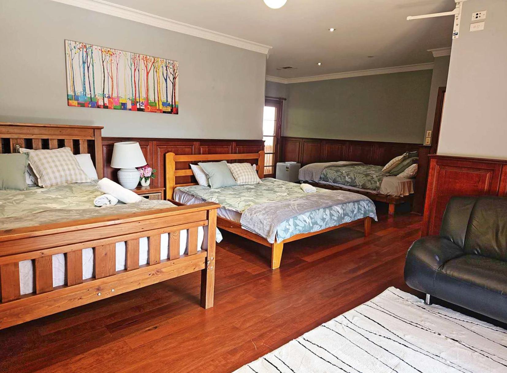 Four-Bedroom Vacation Home photo 1