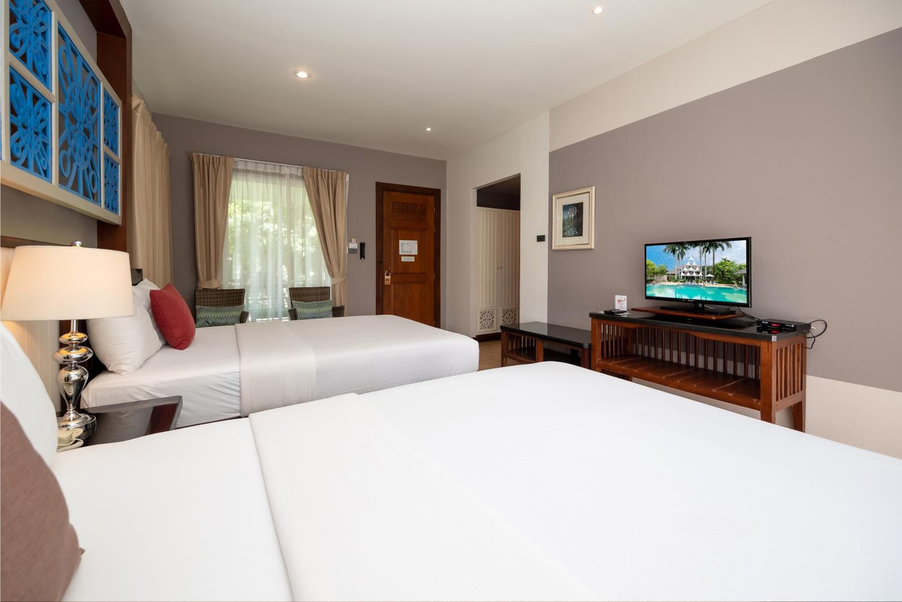 Deluxe Double or Twin Room