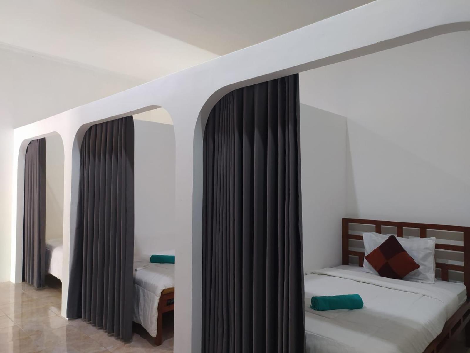 Private Pod in 5-Bed Mixed Dormitory photo 1