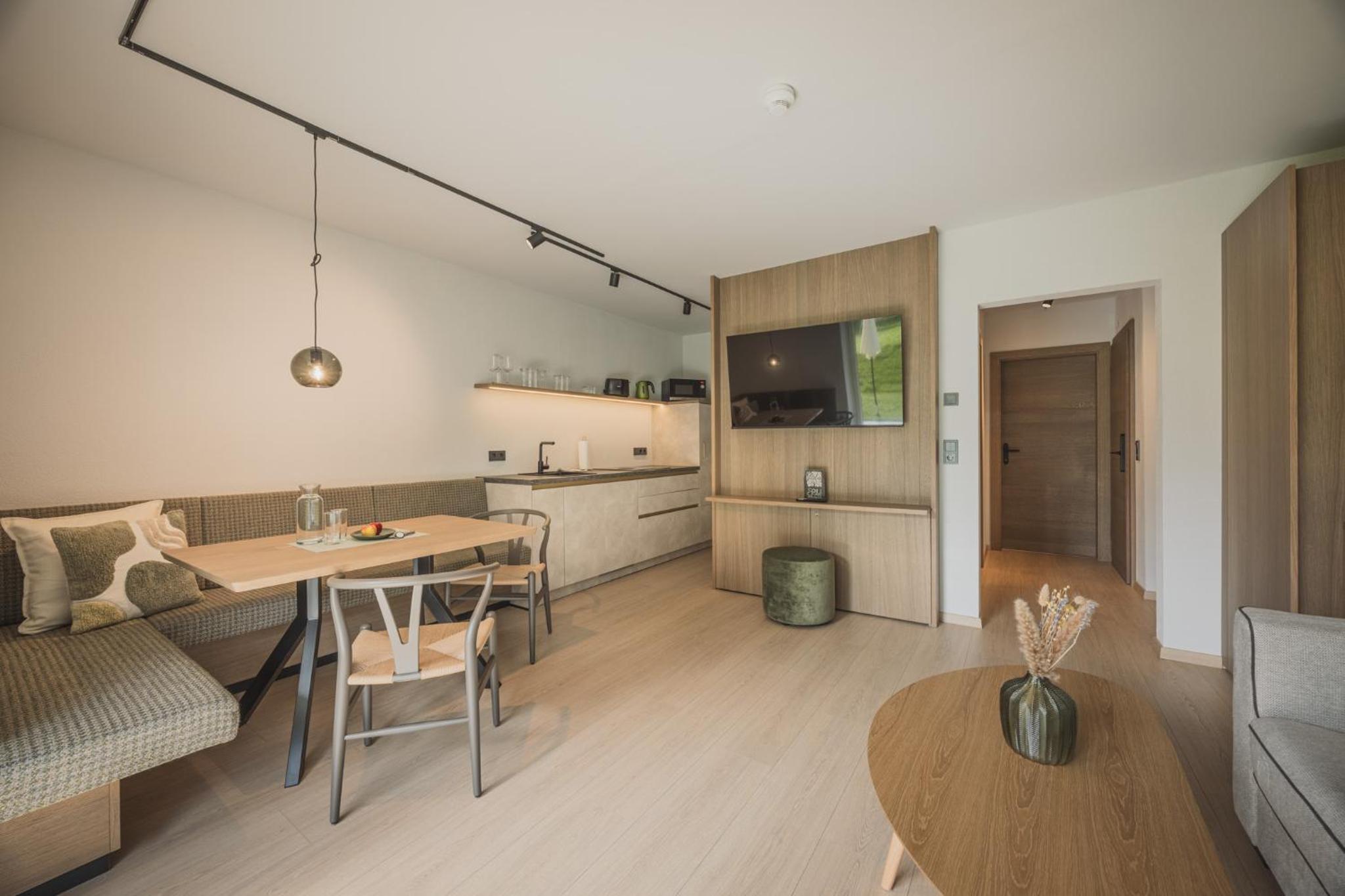 One-Bedroom Apartment with Garden View - Photo 1