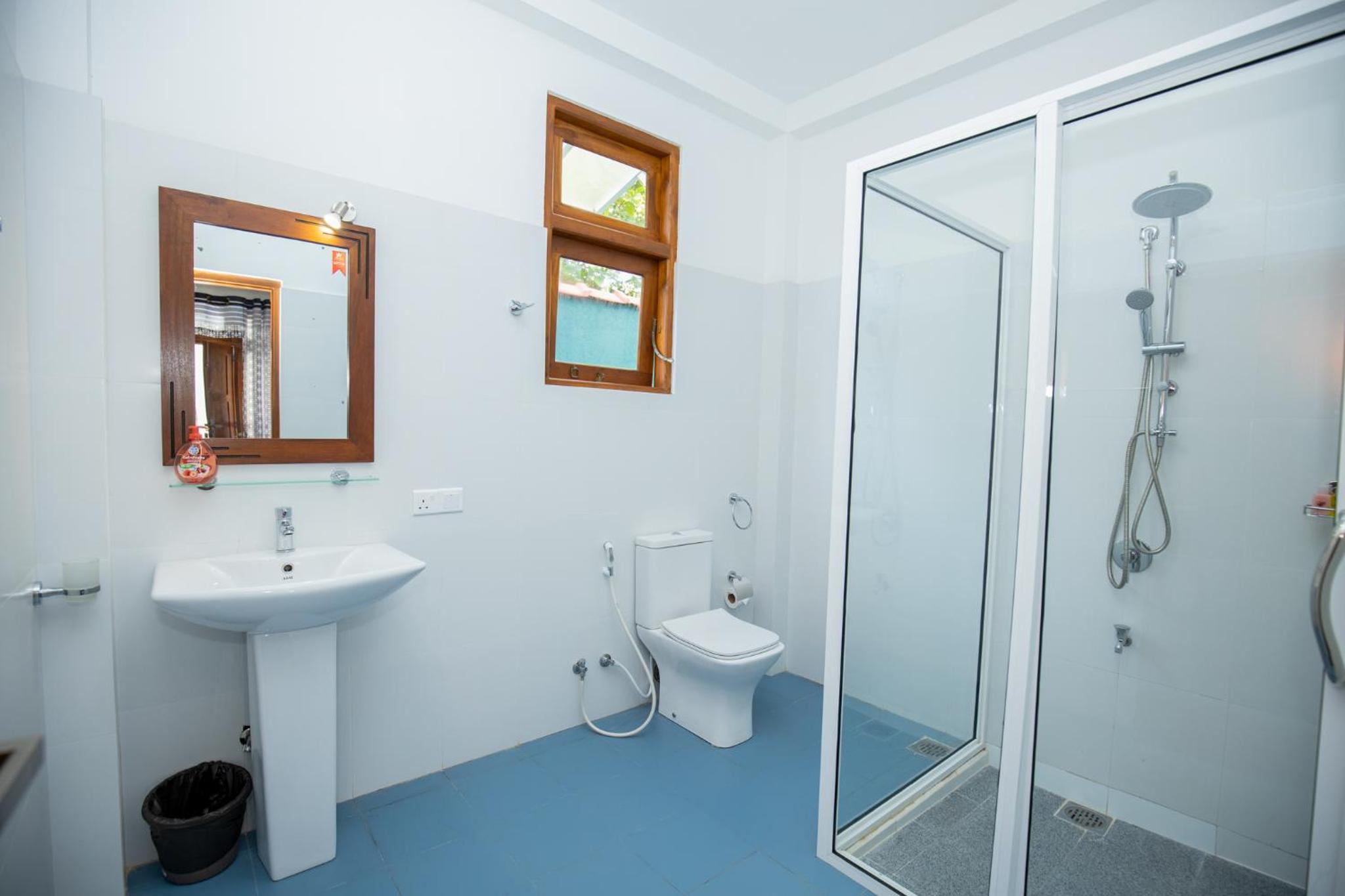 Double Room with Private Bathroom photo 3
