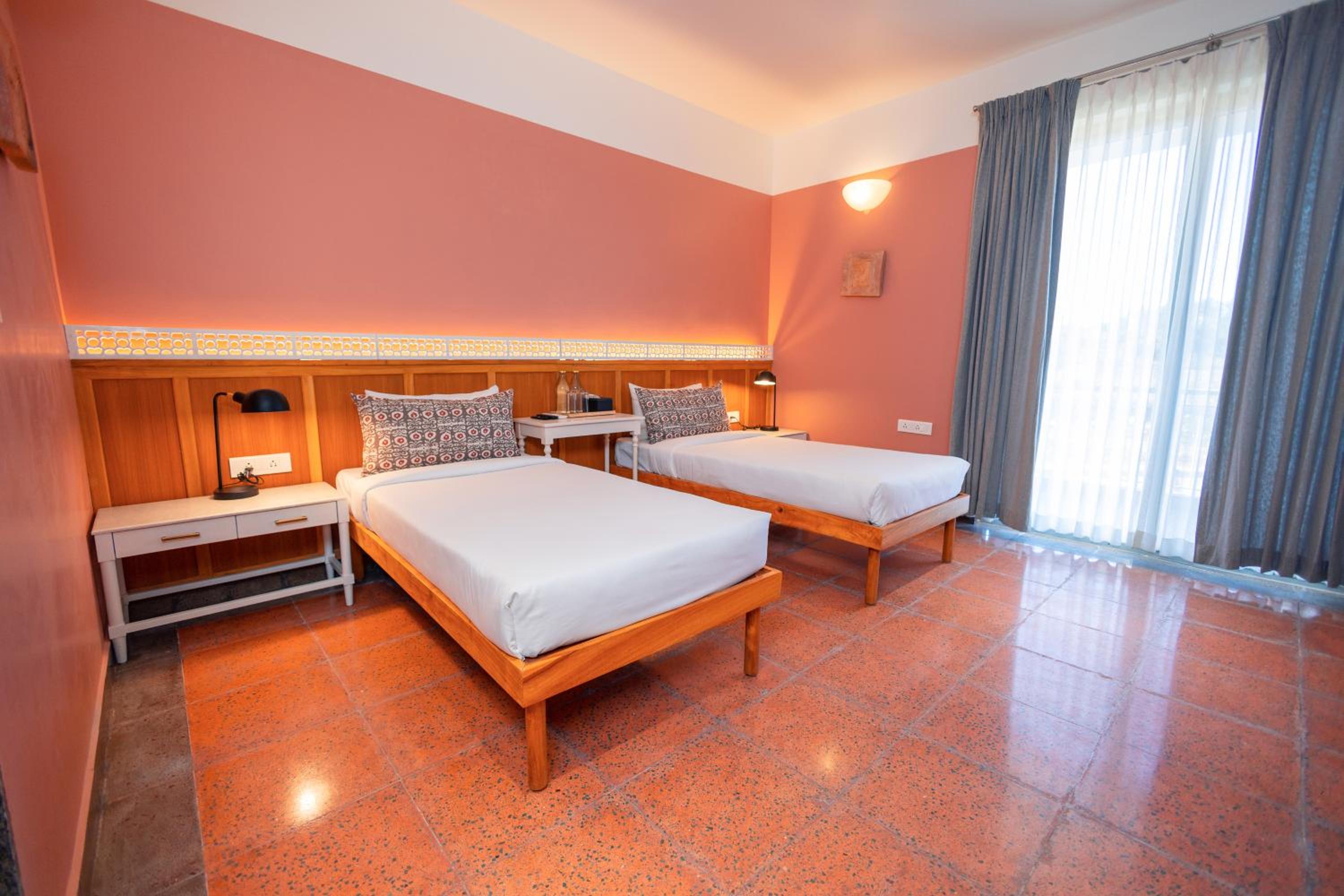 Standard Twin Room With Garden View