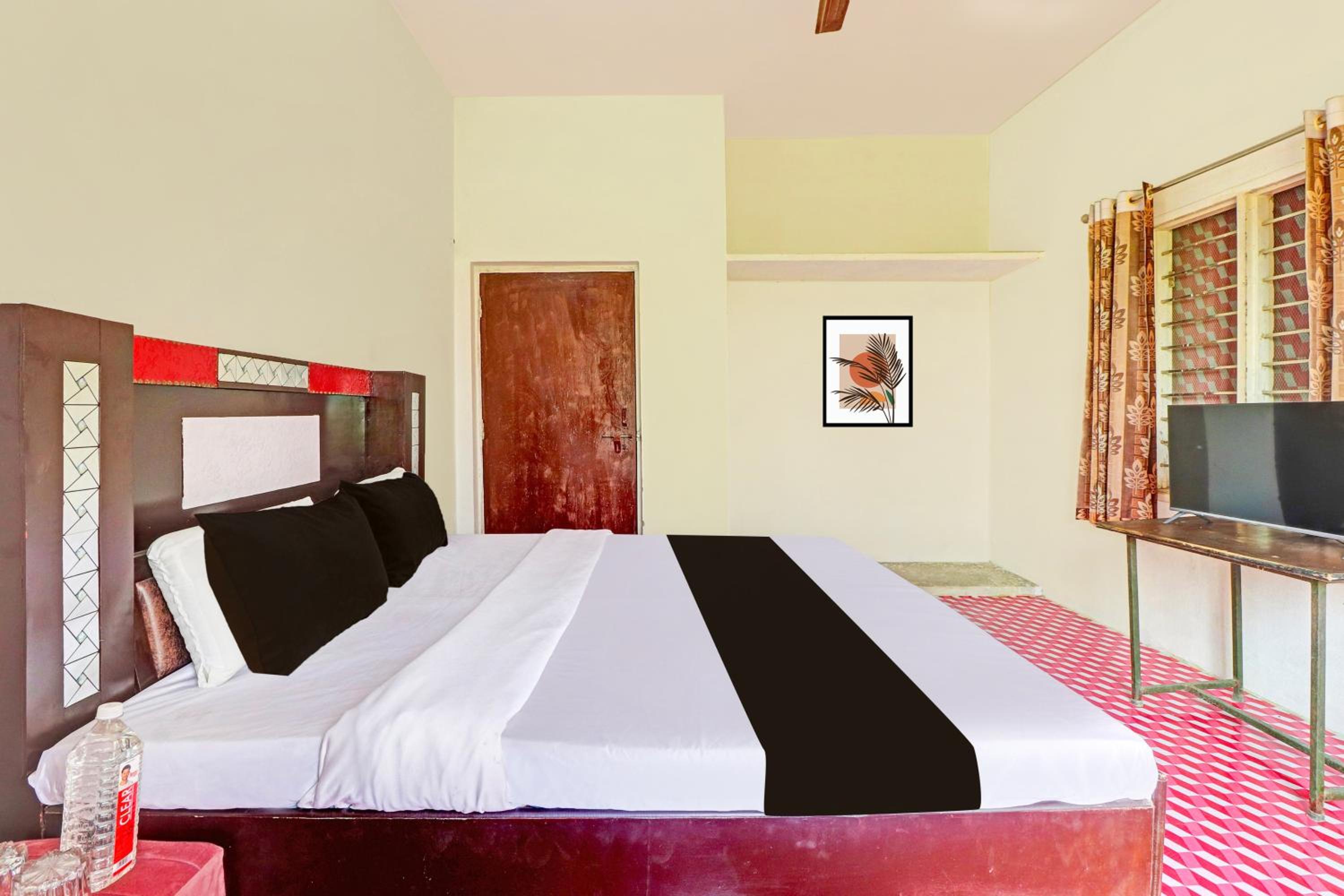 Classic Triple Room photo 2