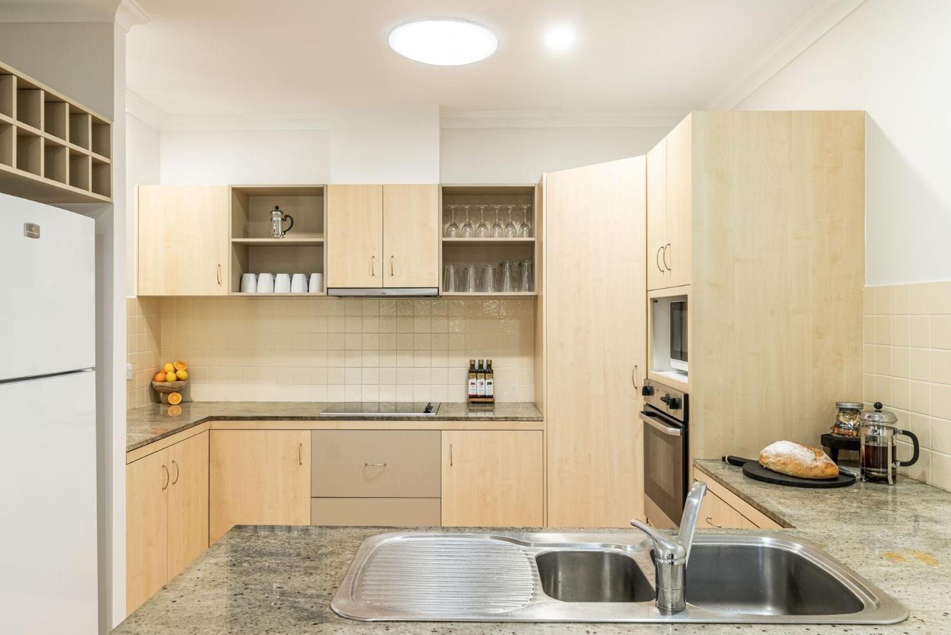 Three-Bedroom House photo 2