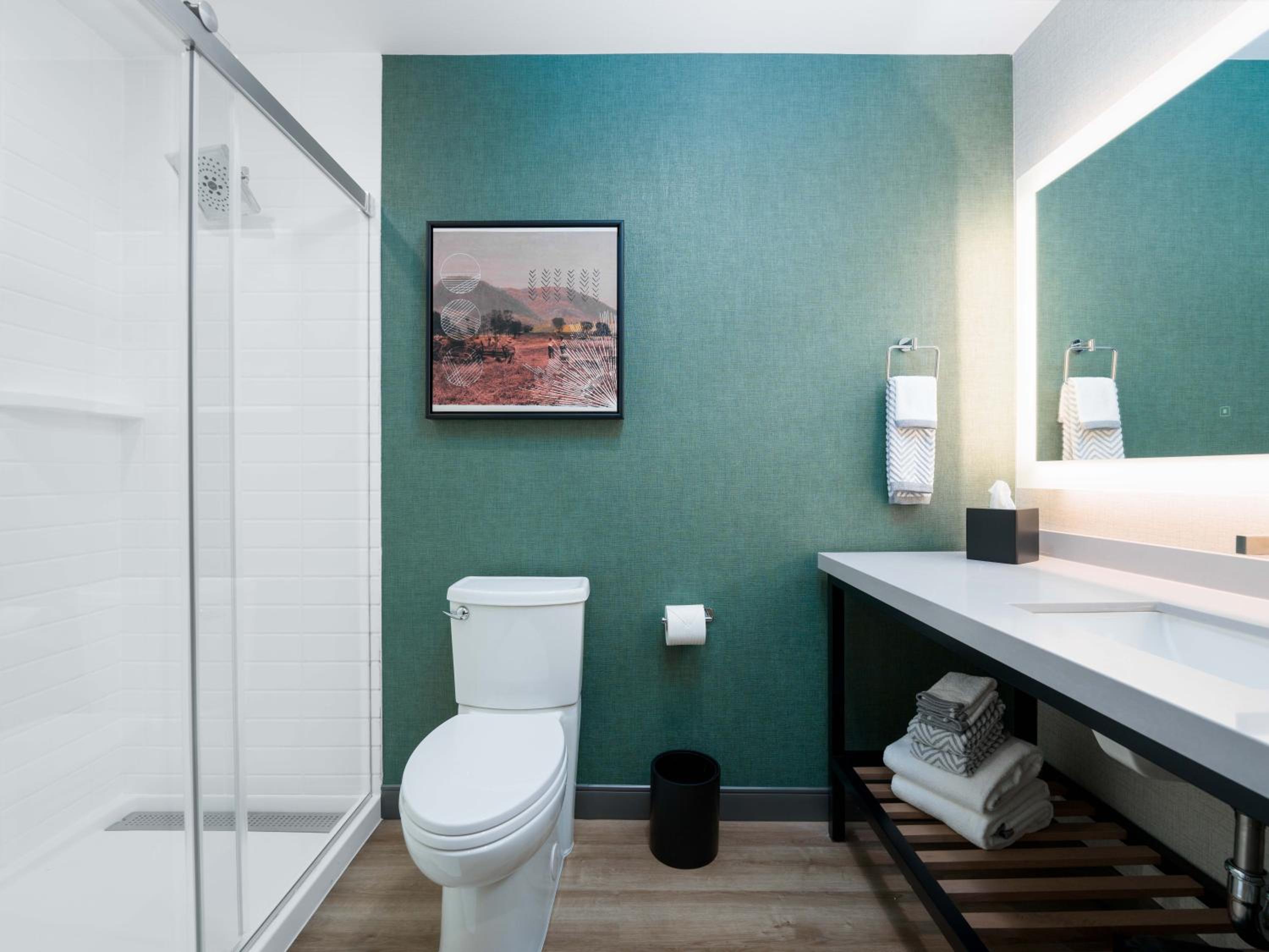 King Room - Non-Smoking - Photo 2