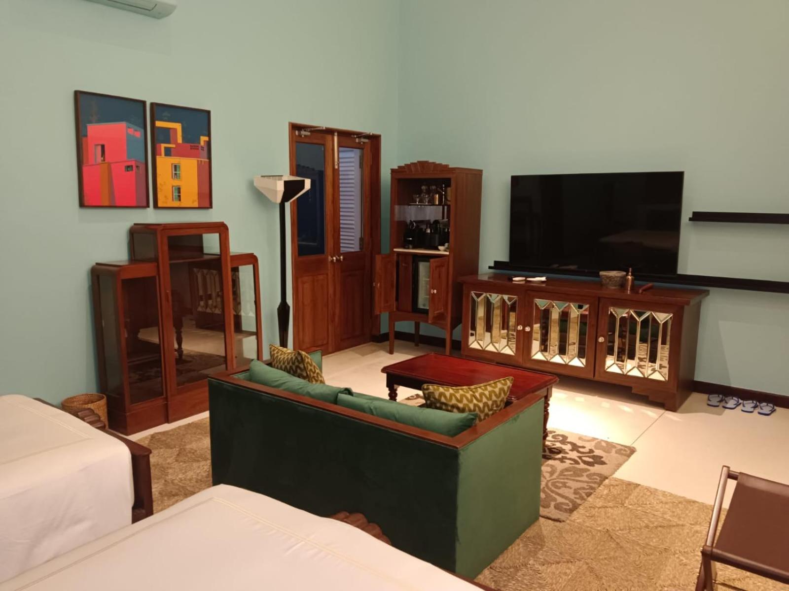 Deluxe Double or Twin Room photo 3