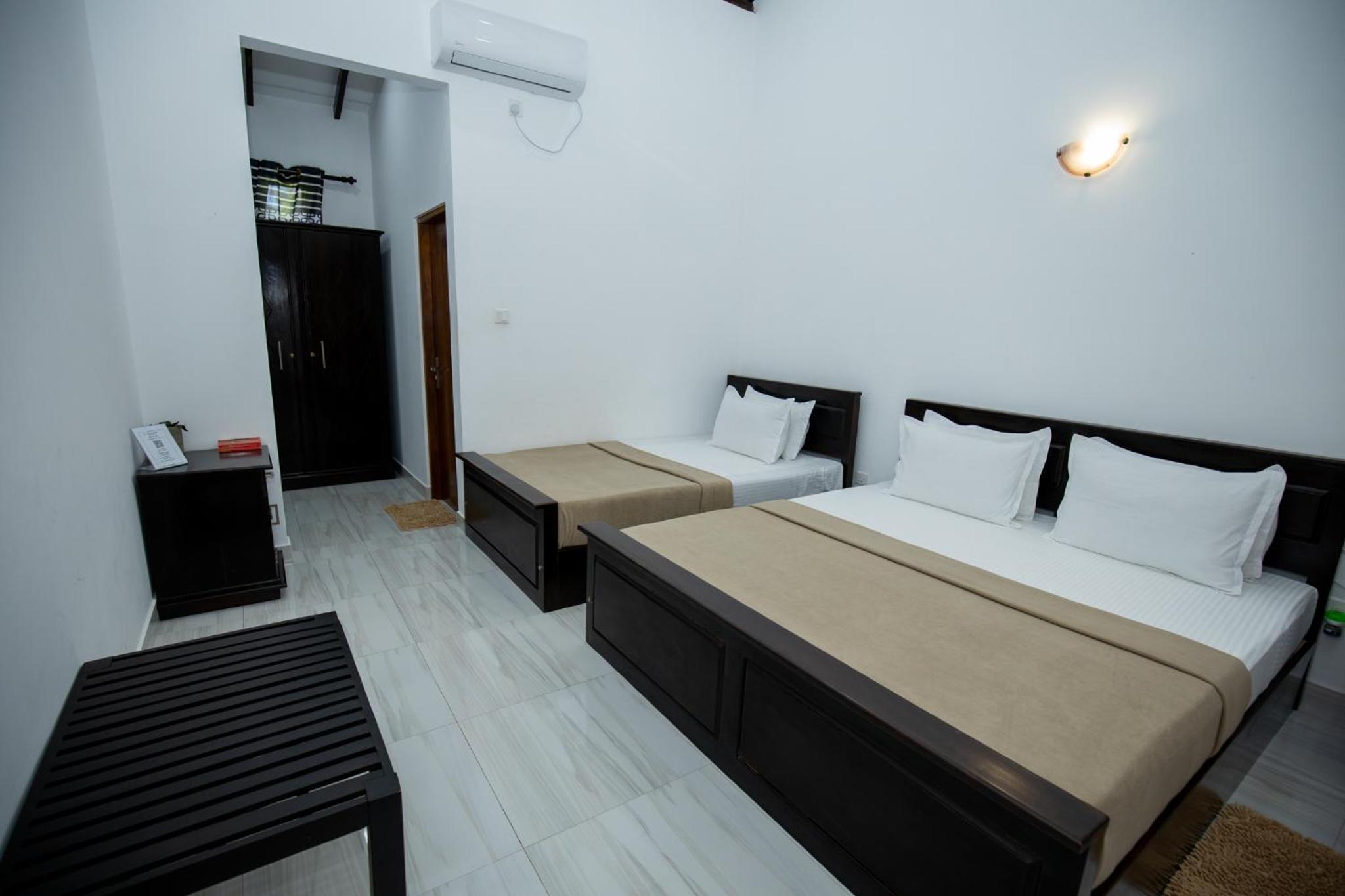 Triple Room with Balcony photo 1