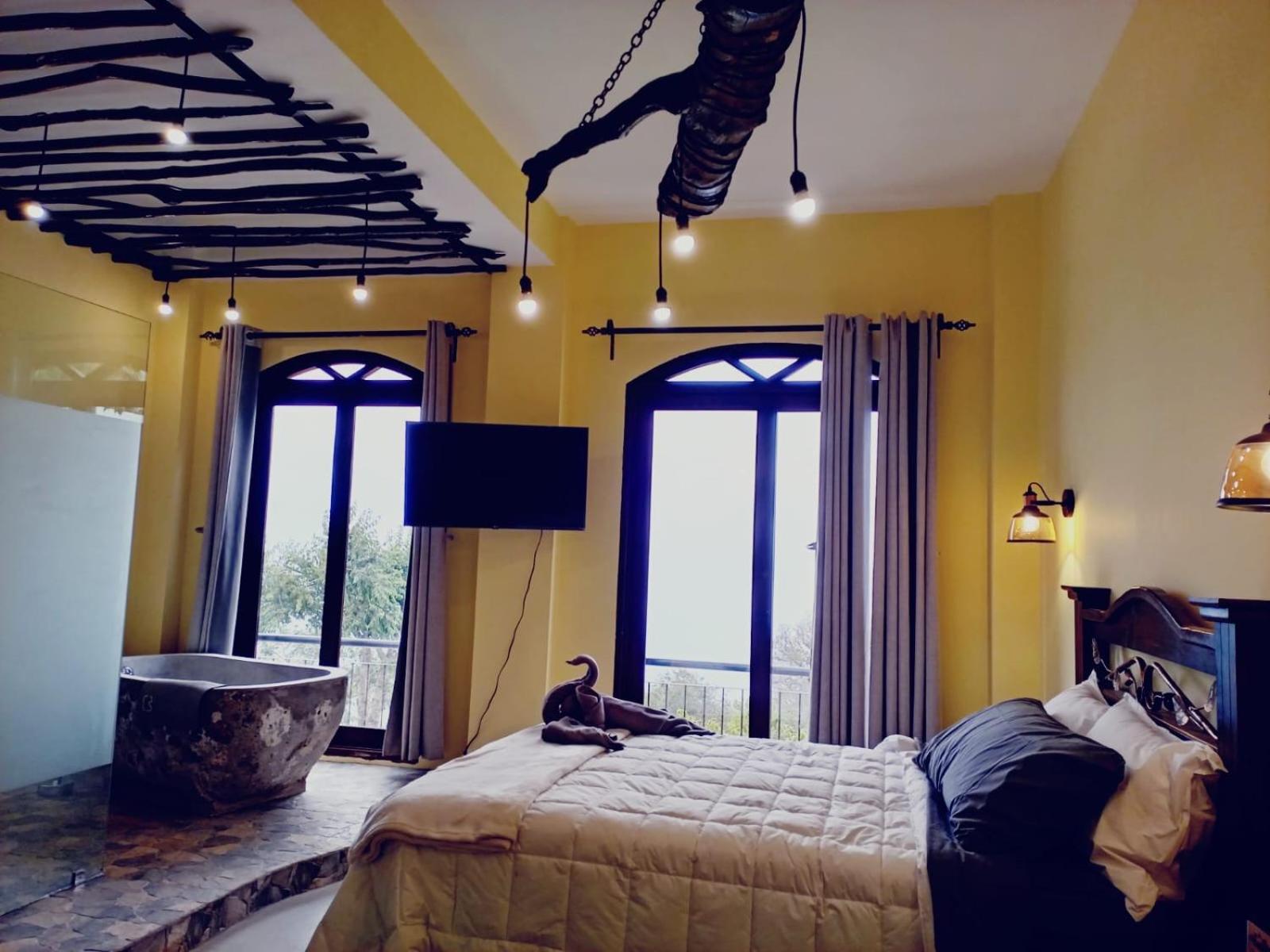 King Room With Mountain View