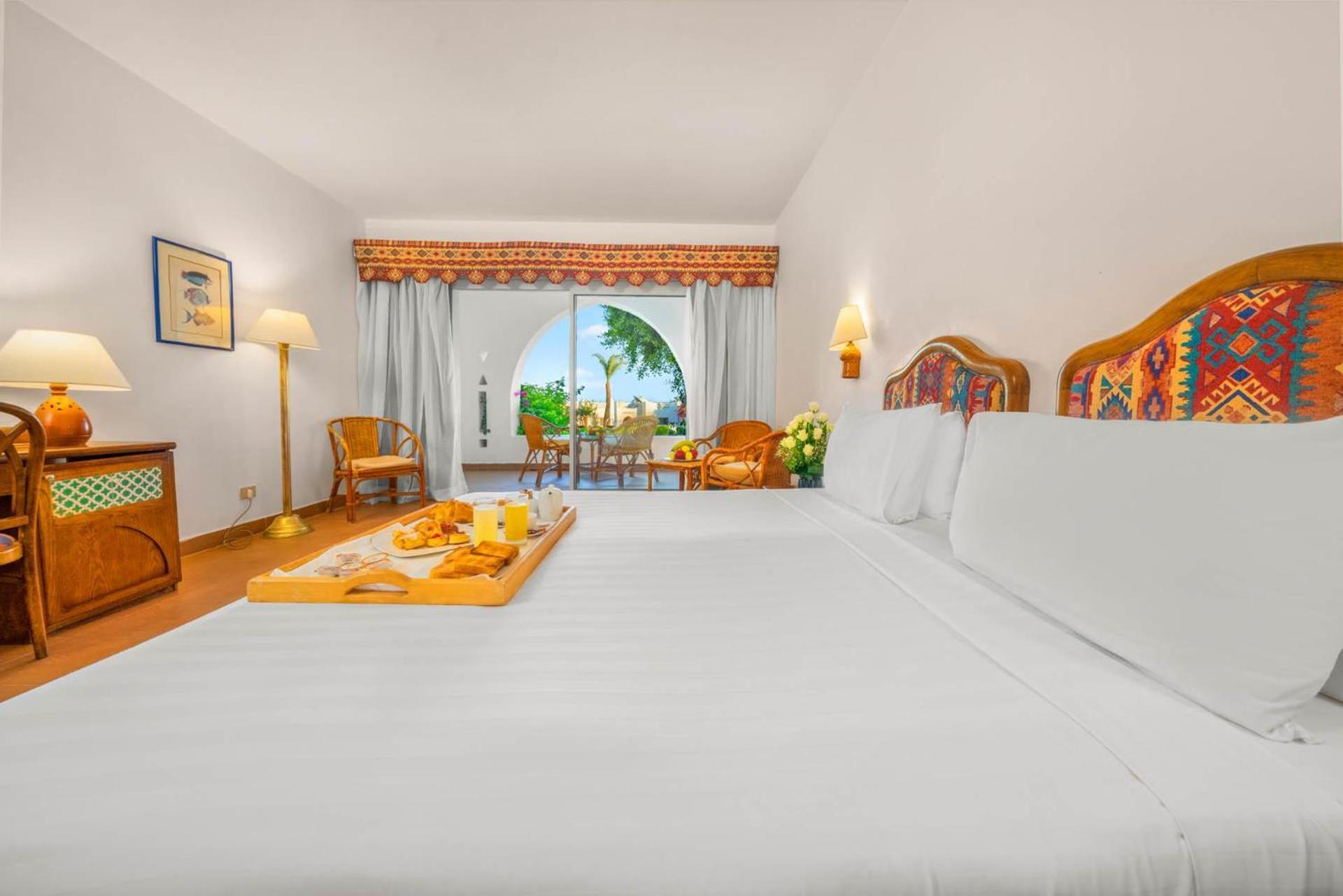 Sultan Queen Or Twin Room - Pool View & Panoramic Sea View