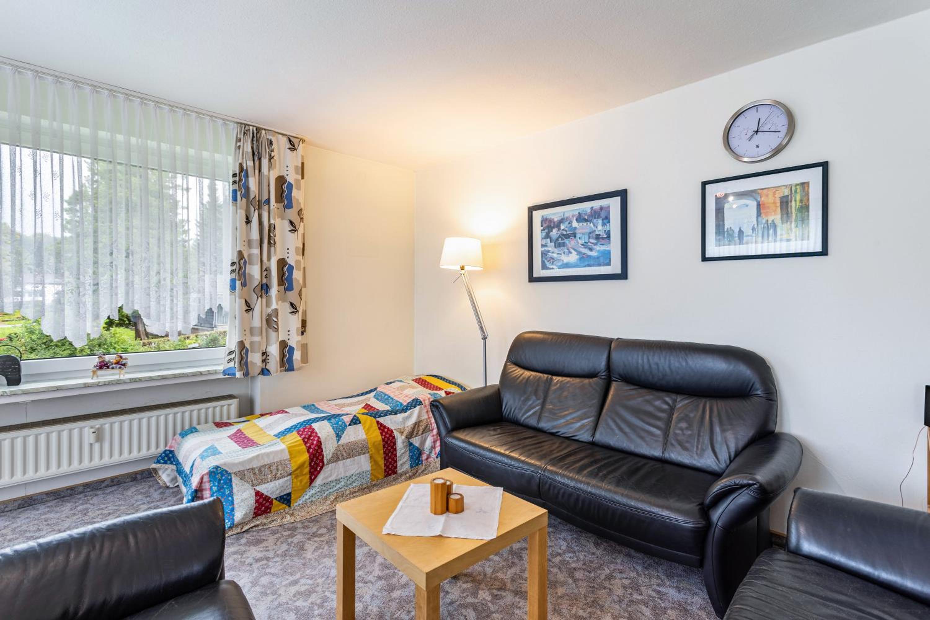 Two-Bedroom Deluxe Apartment with Garden View photo 1