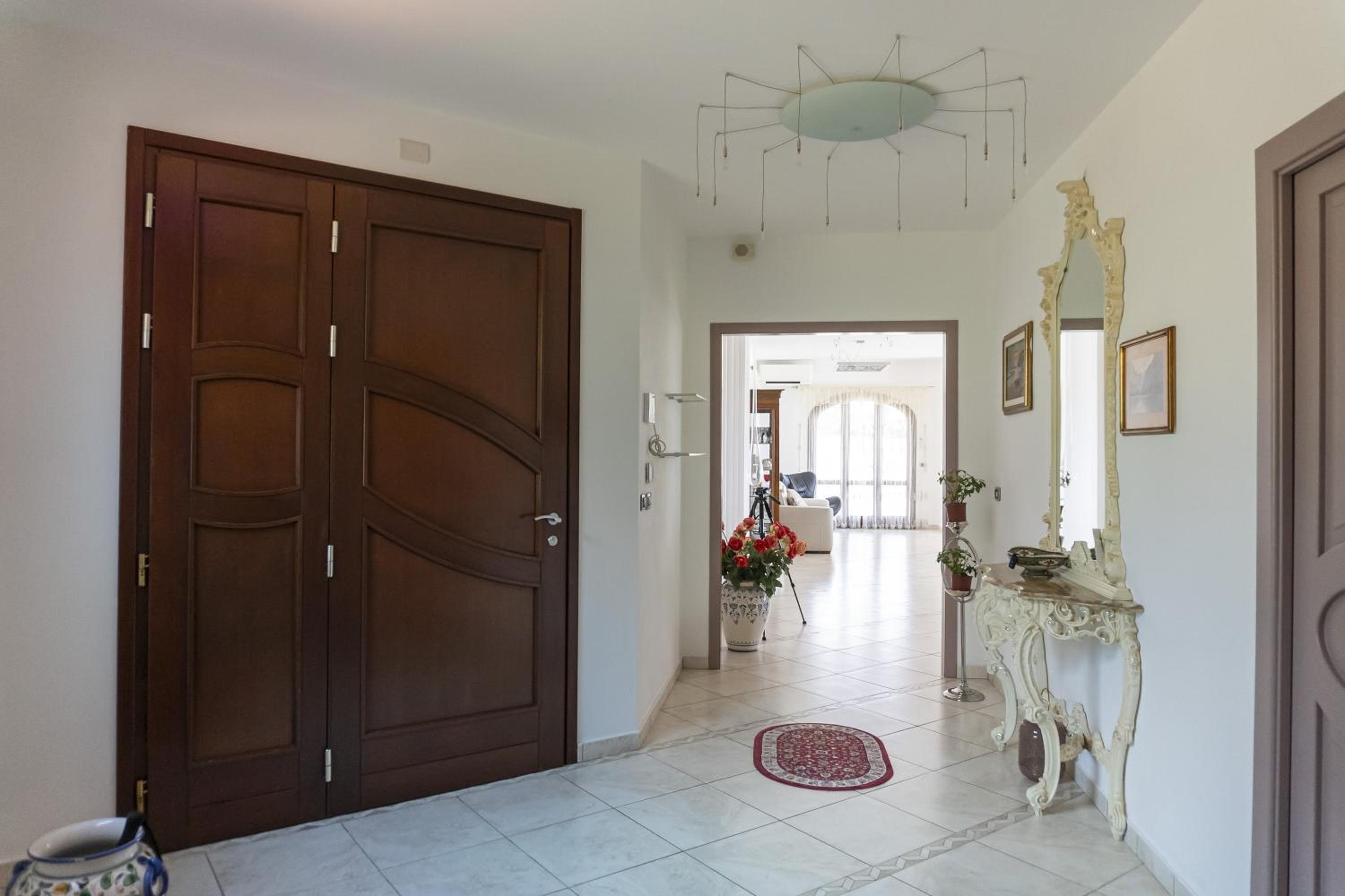 Villa with Sea View