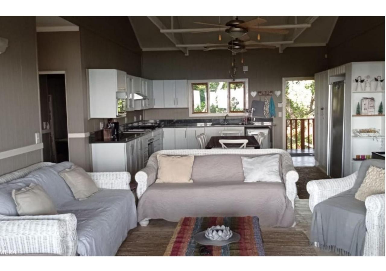 Villa photo 1