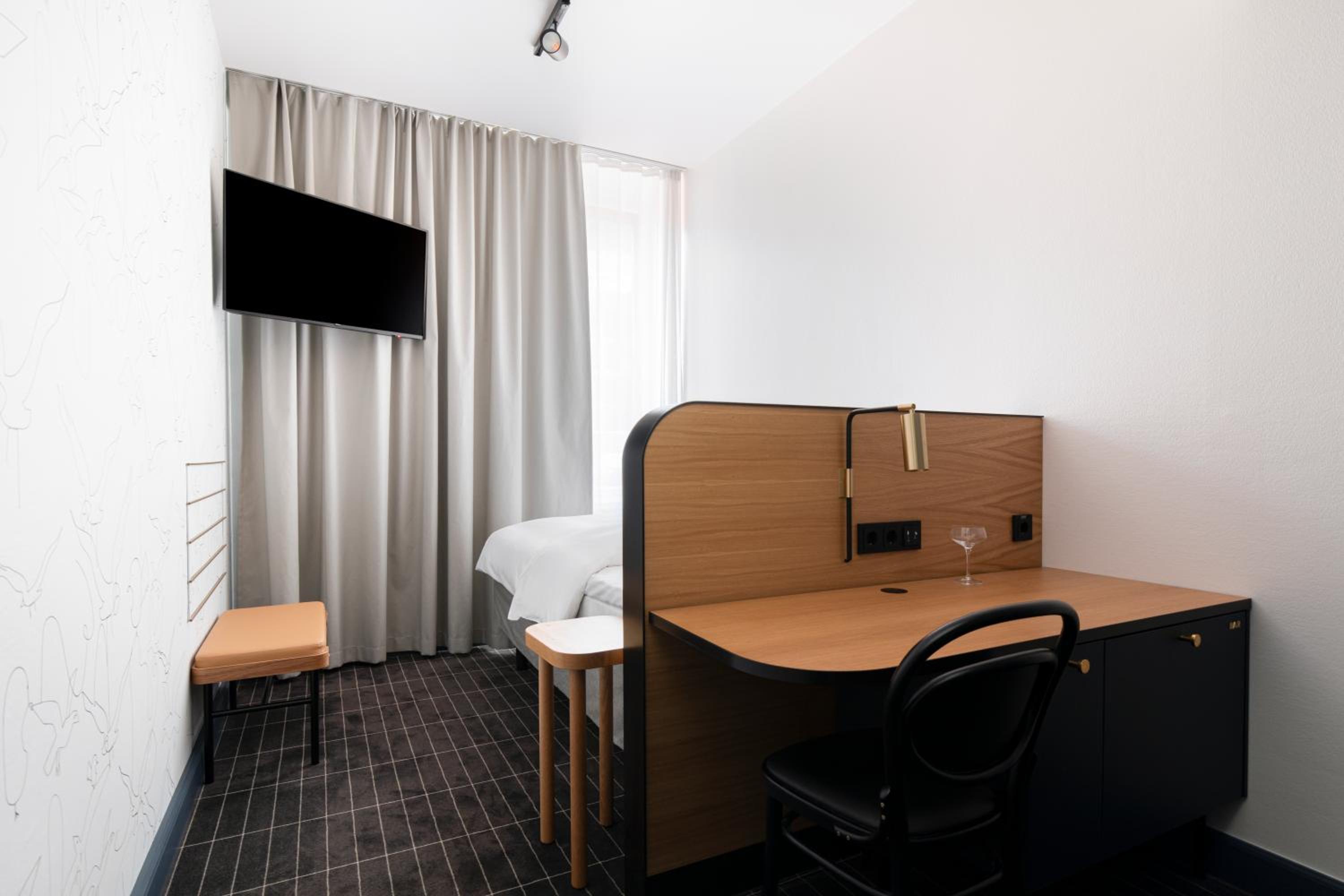 Twin Room (Solo, extra bed possibility)