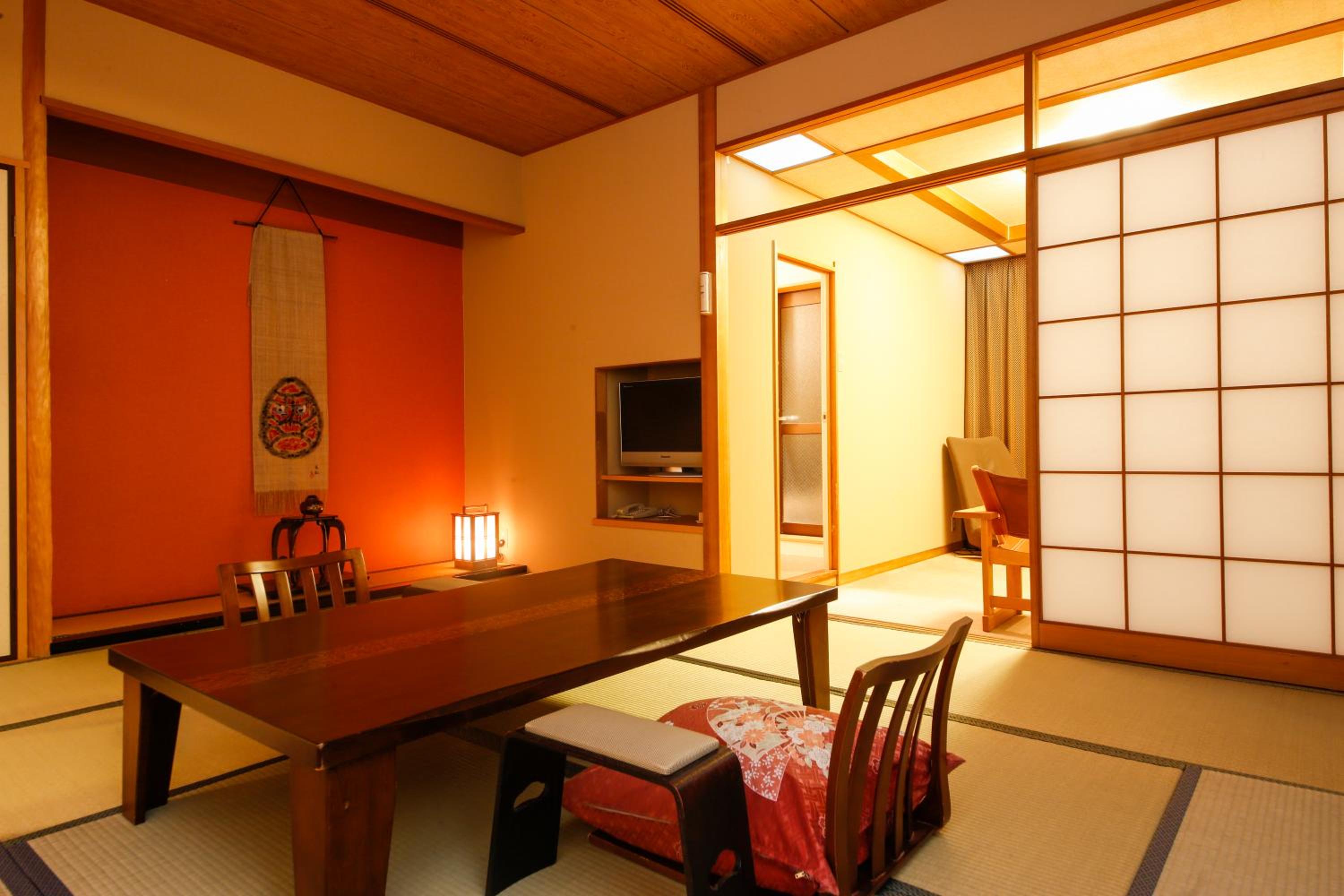 Twin Room with Private External Bathroom